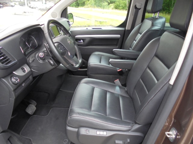 CITROEN Spacetourer 2.0 BlueHDi 180 Shine S/S M EAT8-image-7