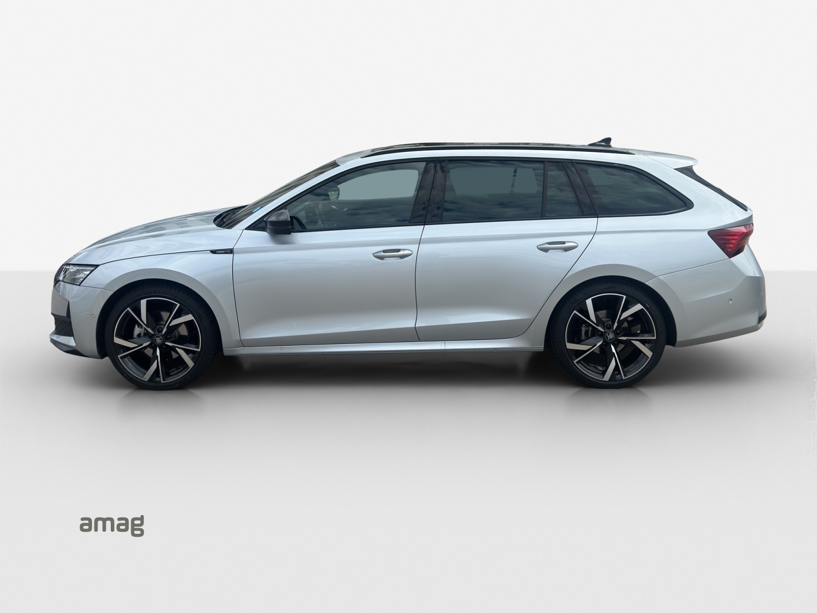 SKODA Octavia Combi 2.0 TSI DSG Selection 4x4-image-1