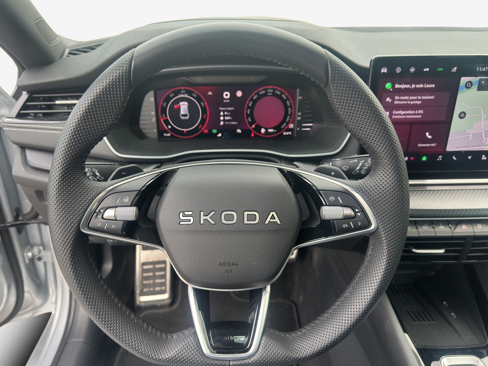 SKODA Octavia Combi 2.0 TSI DSG Selection 4x4-image-9