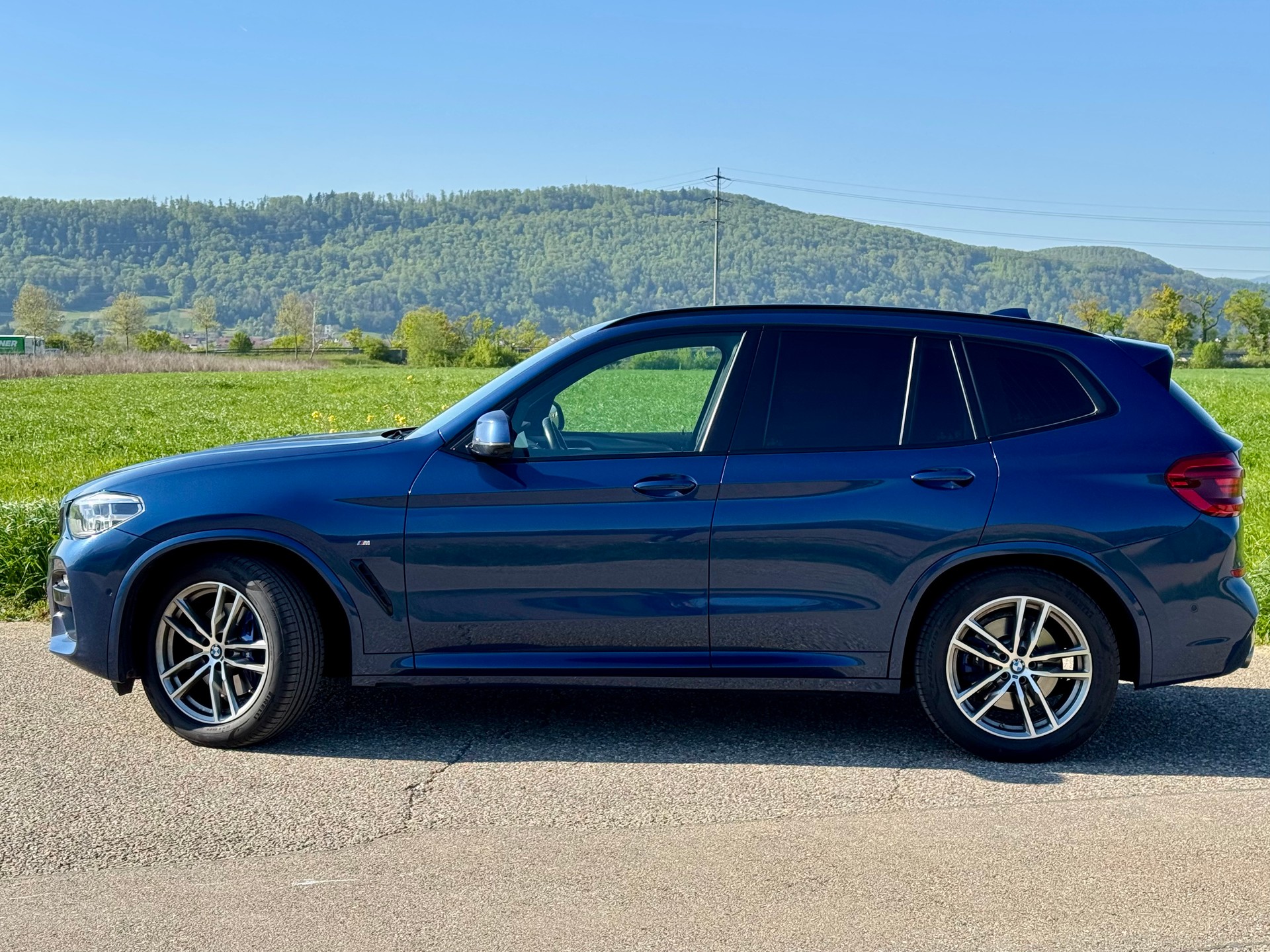 BMW 30d xDrive SAG-image-1