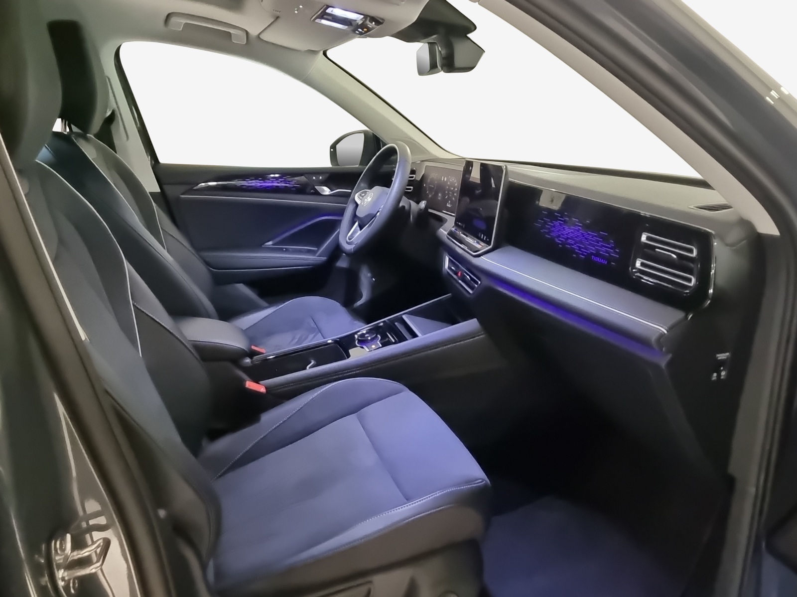VW Tiguan 2.0 TSI DSG Elegance 4Motion-image-15