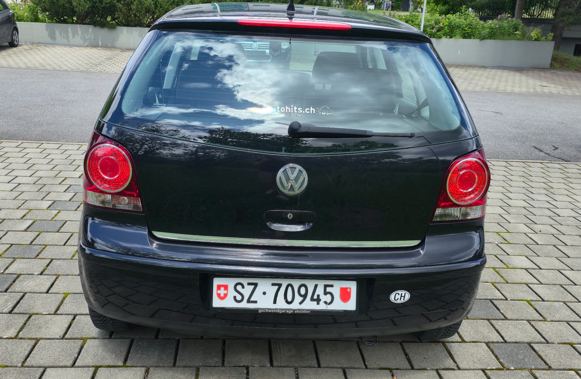 VW 1.4 16V 100 Sportline-image-1