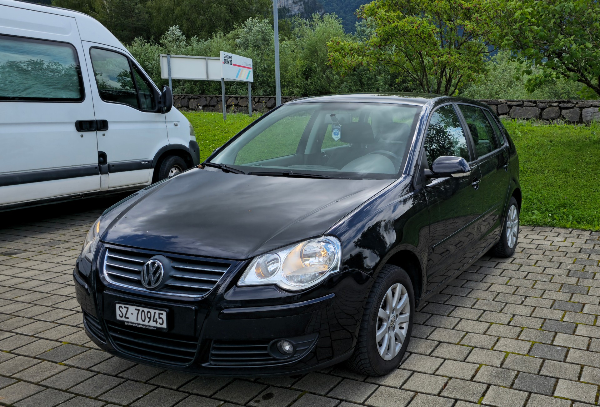 VW 1.4 16V 100 Sportline-image-0