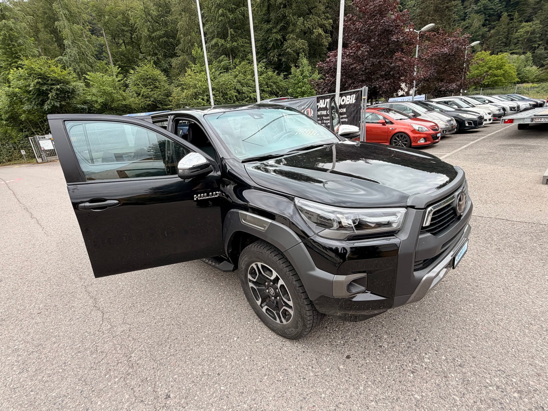 TOYOTA Hilux 2.8D-4D Style Double Cab 4x4 A-image-21