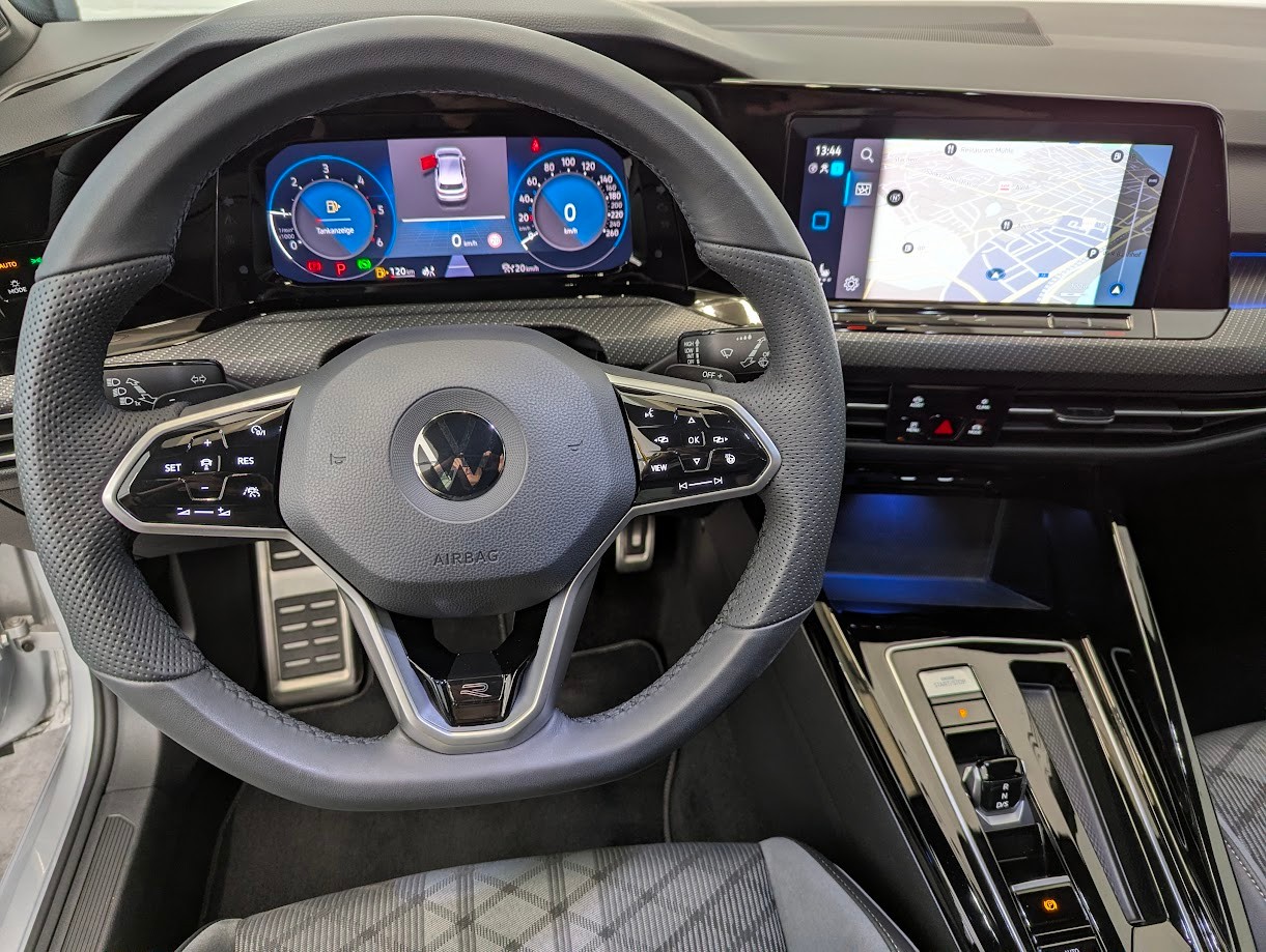 VW Golf VIII 2.0 TDI R-Line DSG*MODELL 2023 5J GAR VOLL-LED DCC-FAHRWERK NAVI KEYLESS TOP-SPORTSITZE*-image-6
