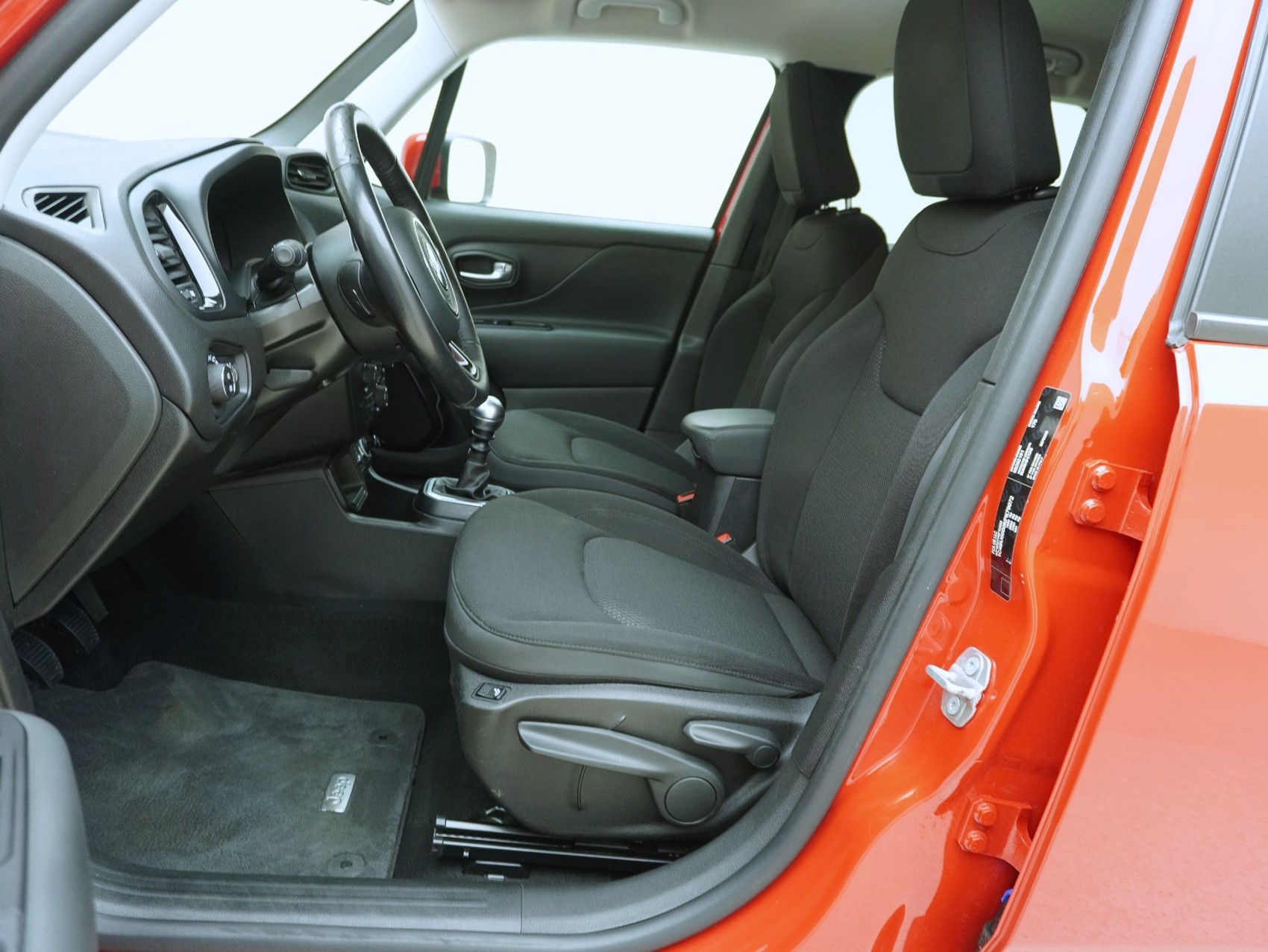 JEEP Renegade 1.0 Turbo Night Eagle-image-8