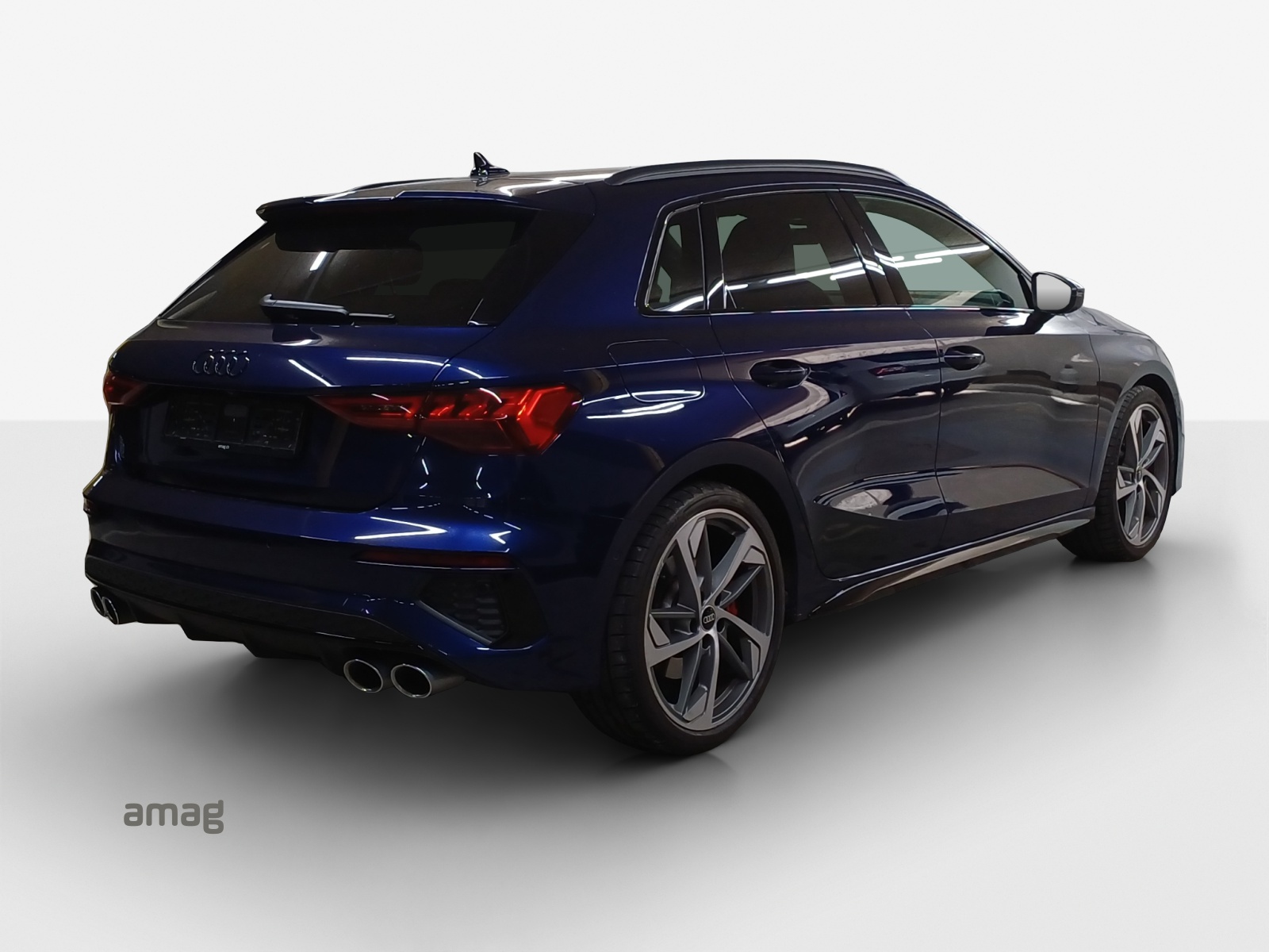 AUDI S3 Sportback 2.0 TFSI quattro S-tronic-image-4