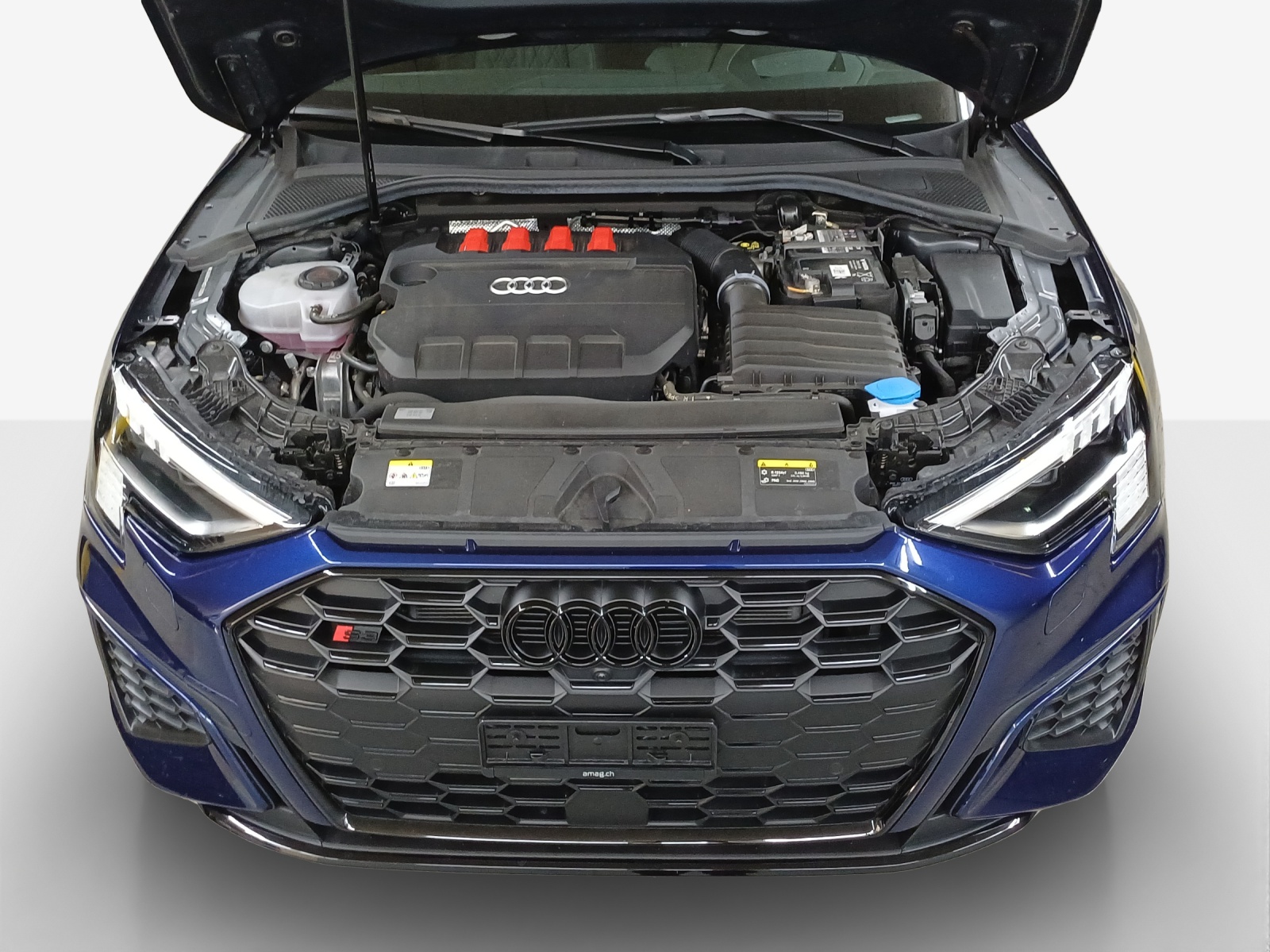 AUDI S3 Sportback 2.0 TFSI quattro S-tronic-image-14