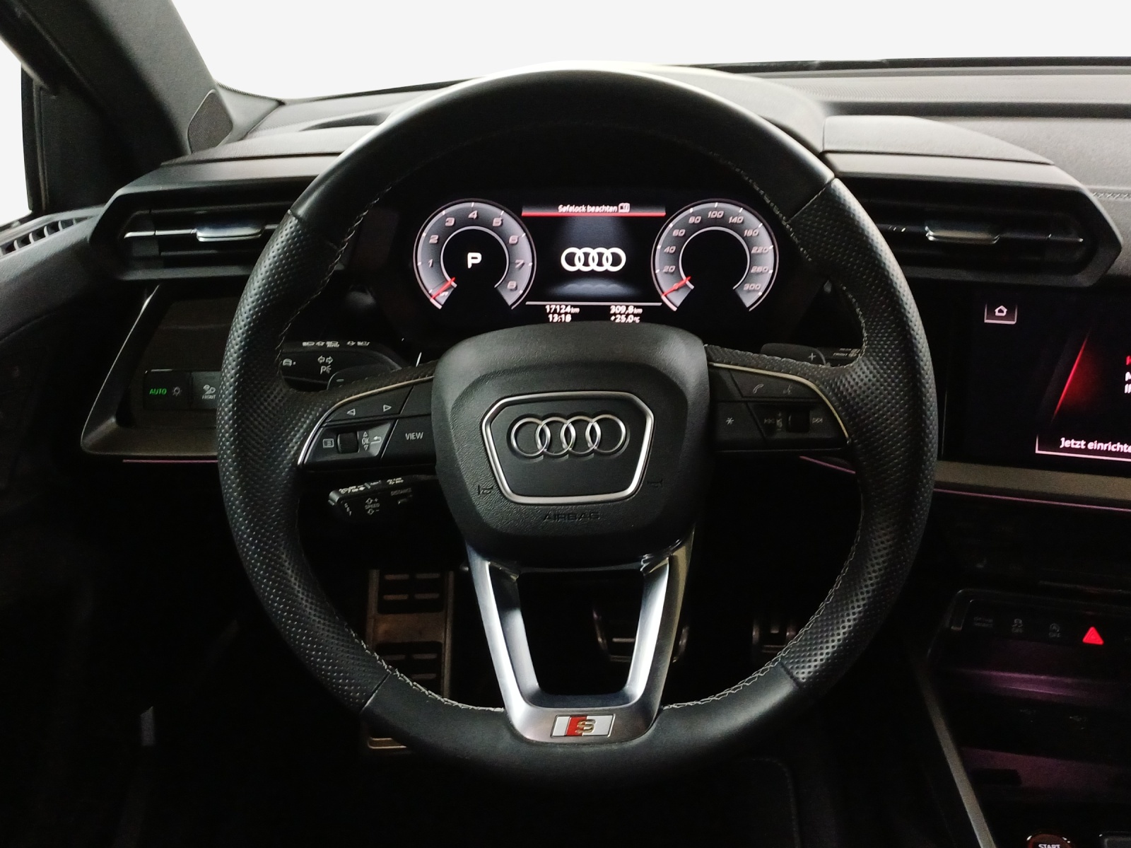 AUDI S3 Sportback 2.0 TFSI quattro S-tronic-image-9