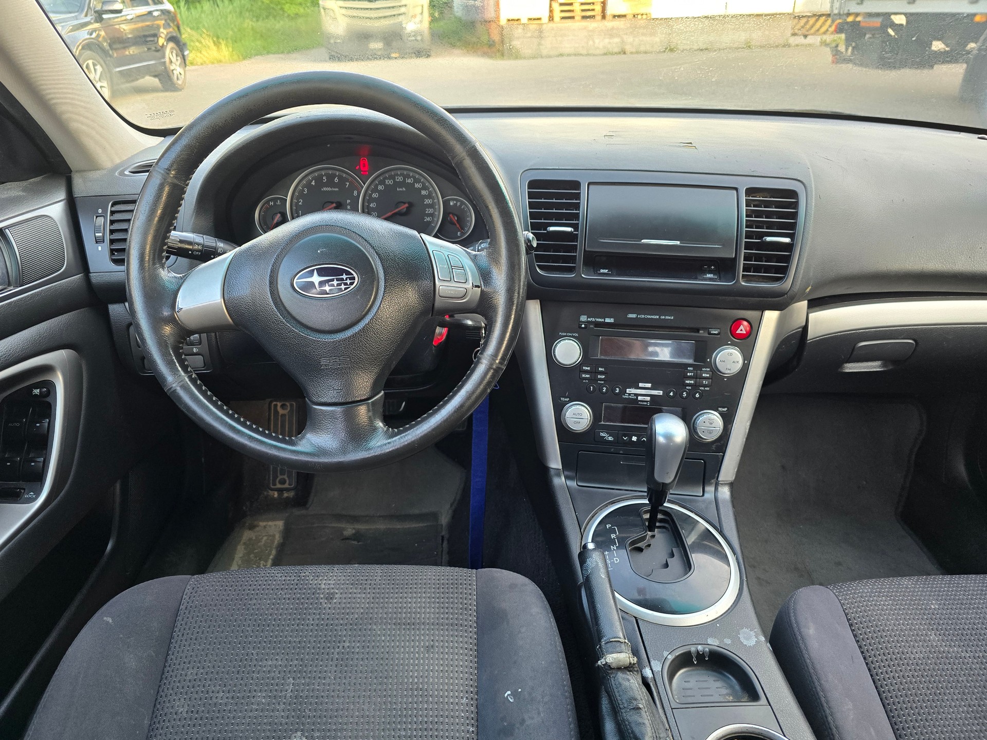 SUBARU Legacy 2.0R AWD Comfort-image-15
