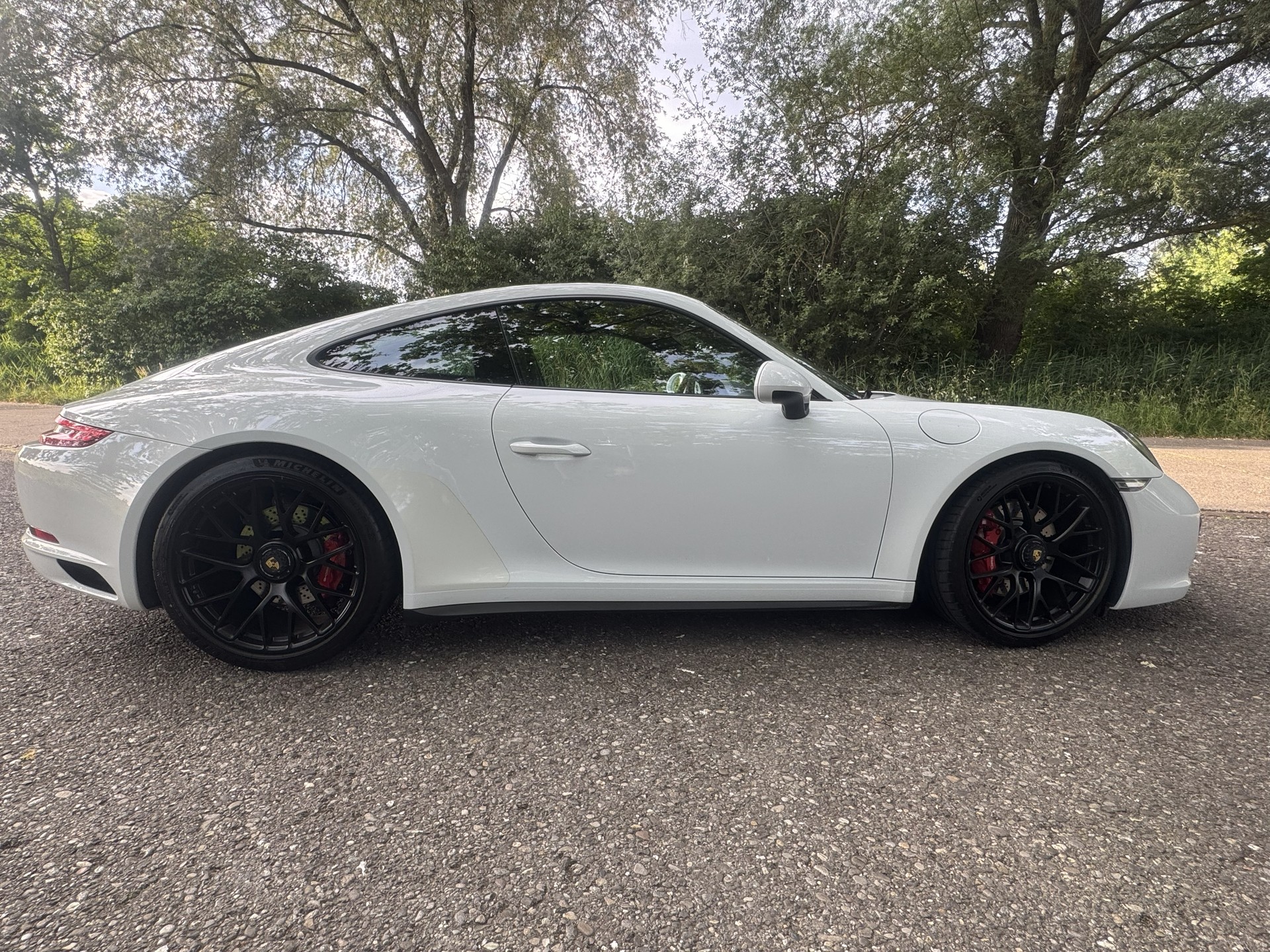 PORSCHE 3.0 Carrera GTS PDK-image-2