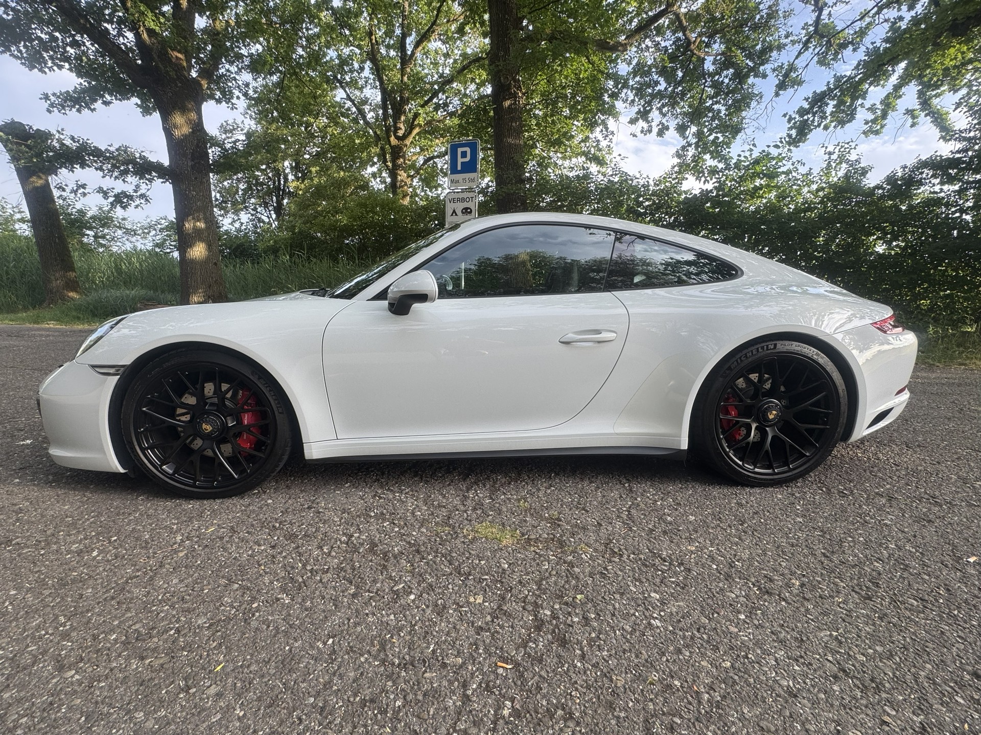 PORSCHE 3.0 Carrera GTS PDK-image-1