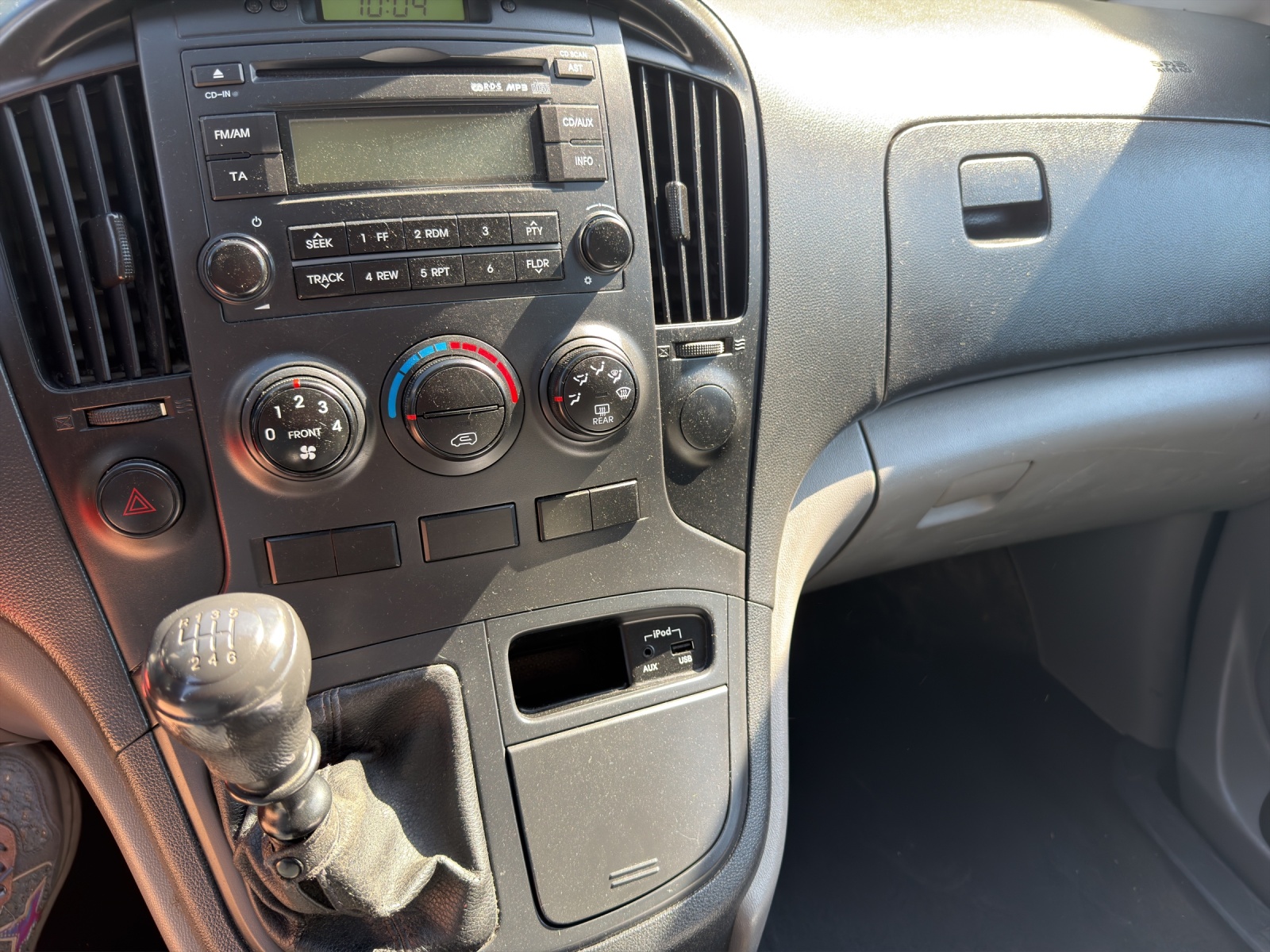 HYUNDAI H-1 Cargo 2.5 CRDi LP 5-Türen / Portes / Porte-image-8
