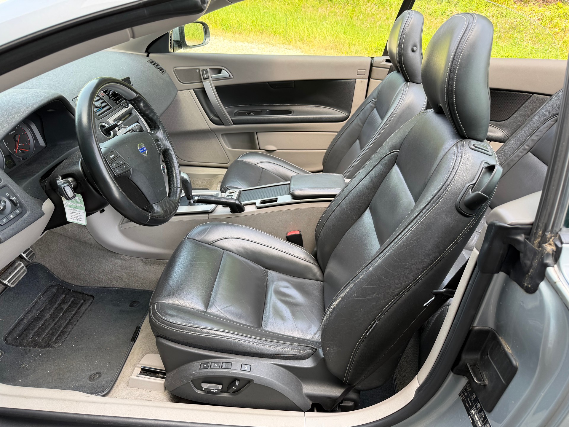 VOLVO C70 2.0D Summum Powershift-image-9