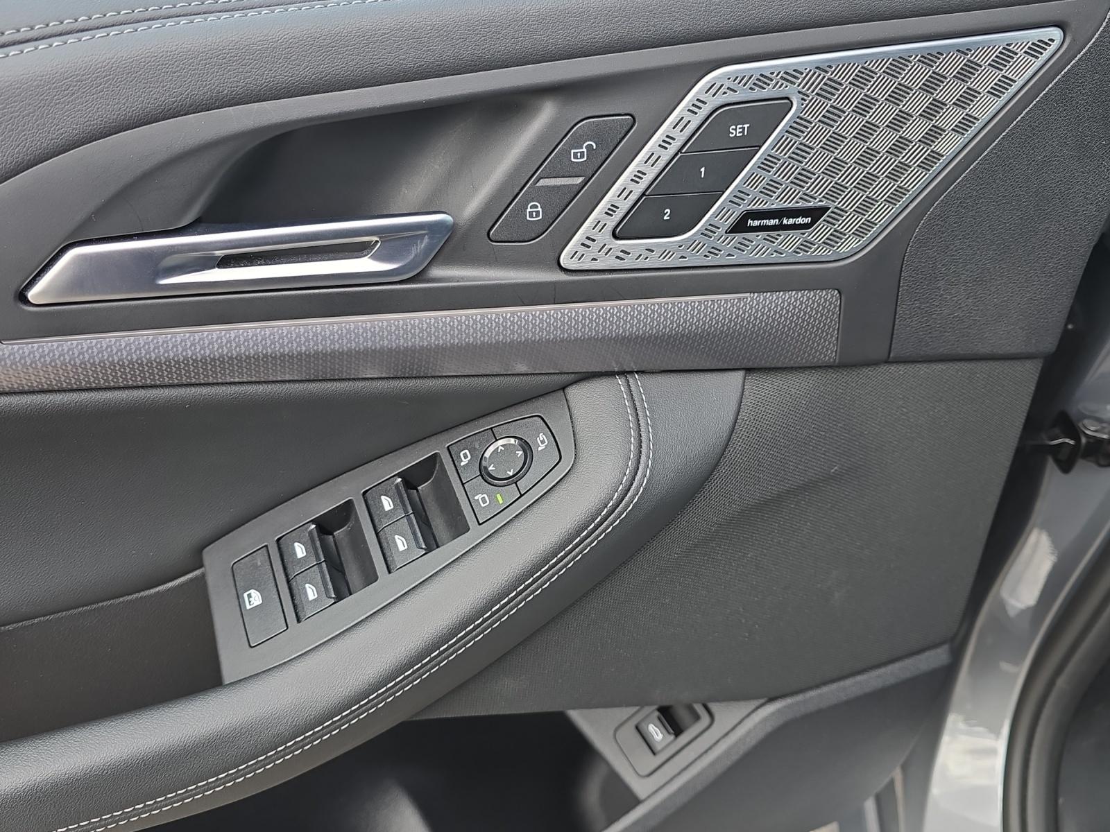 BMW 223i xDrive SDKG Active Tourer-image-21