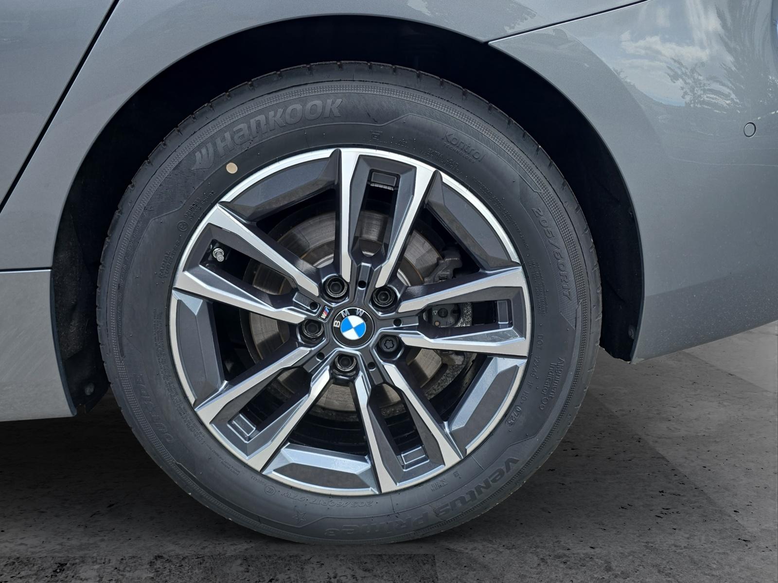 BMW 223i xDrive SDKG Active Tourer-image-6