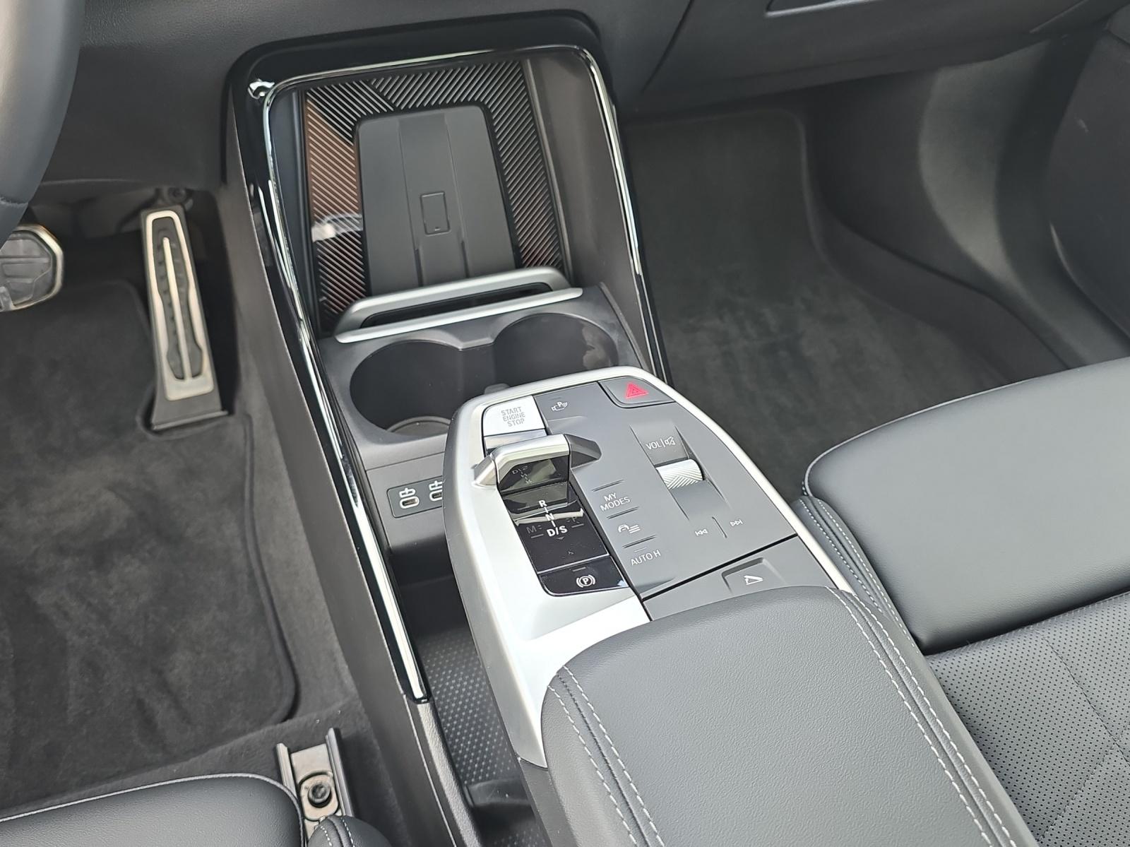 BMW 223i xDrive SDKG Active Tourer-image-15