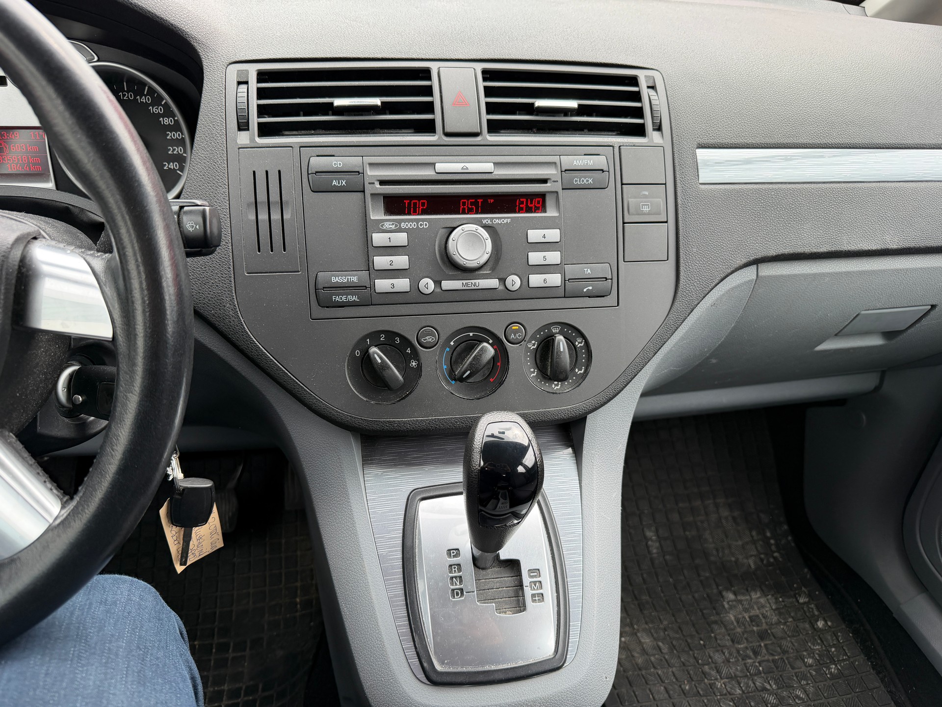 FORD C-Max 2.0 16V TDCi 136 Carving-image-5
