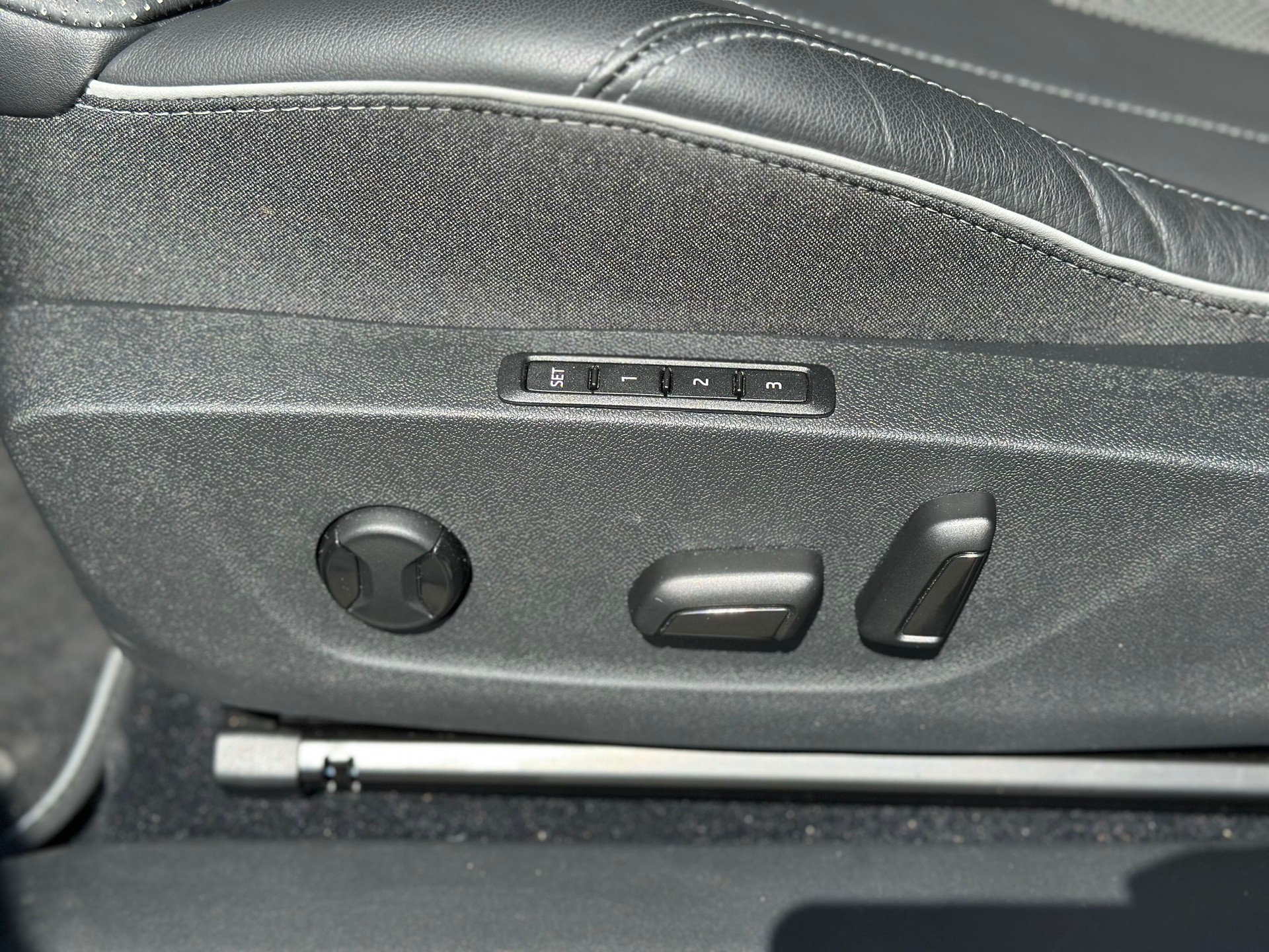 SKODA Enyaq Coupé RS iV 80 4x4-image-13