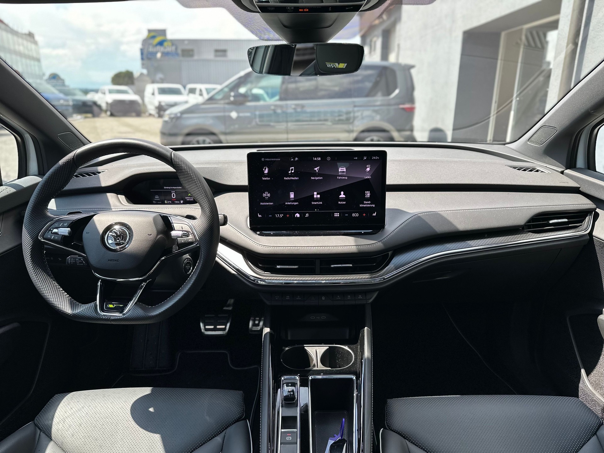 SKODA Enyaq Coupé RS iV 80 4x4-image-5