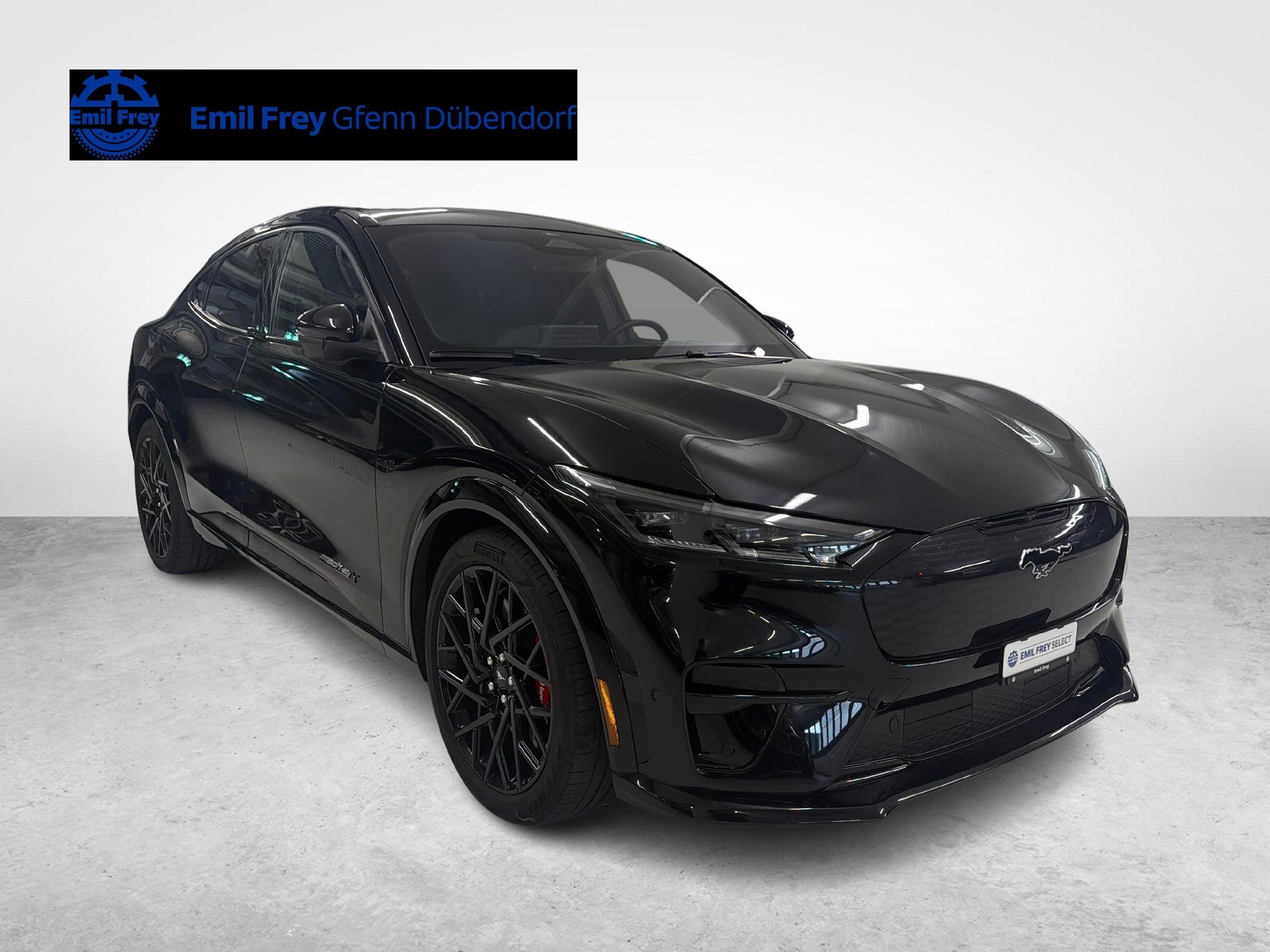 FORD Mustang Mach-E Extended GT AWD-image-5