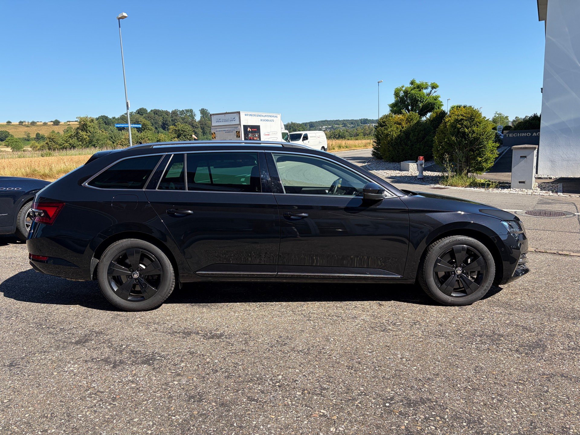 SKODA Superb Combi 2.0 TSI L&K Light 4x4 DSG-image-6