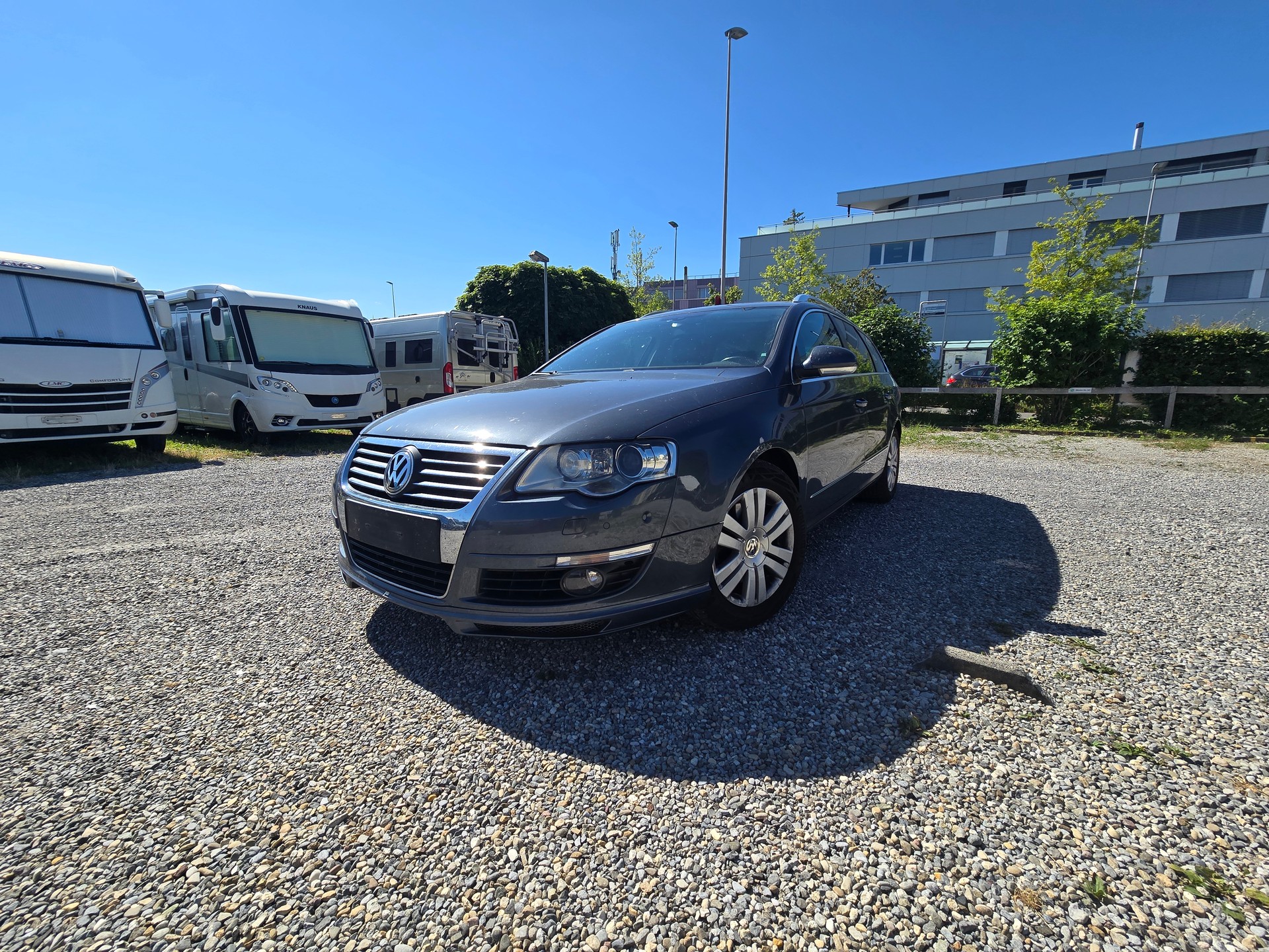 VW 2.0 TDI DPF Highline 4m-image-0