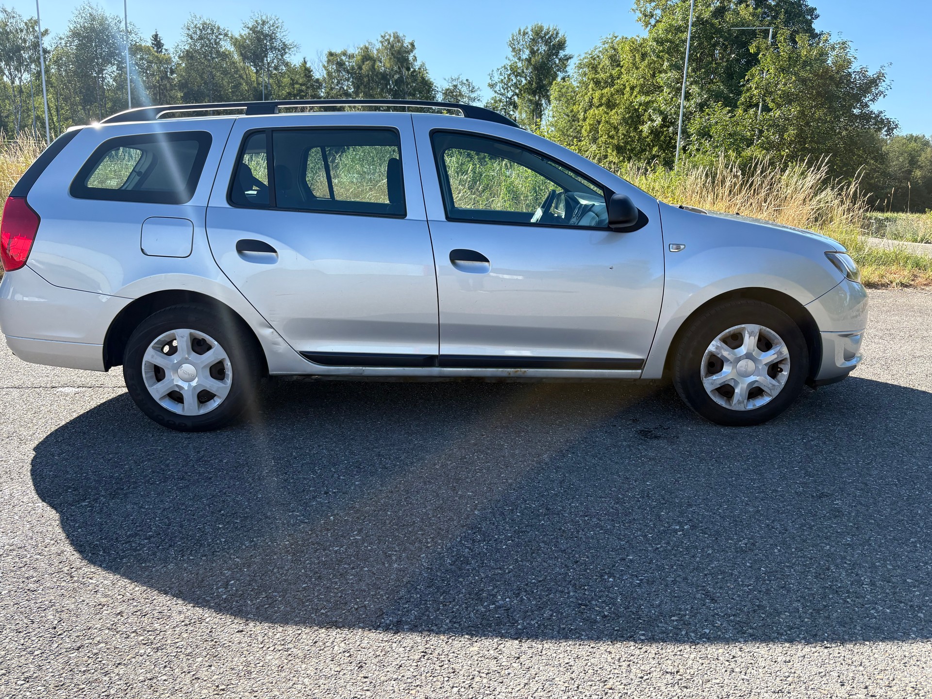 DACIA Logan MCV 0.9 Lauréate-image-4