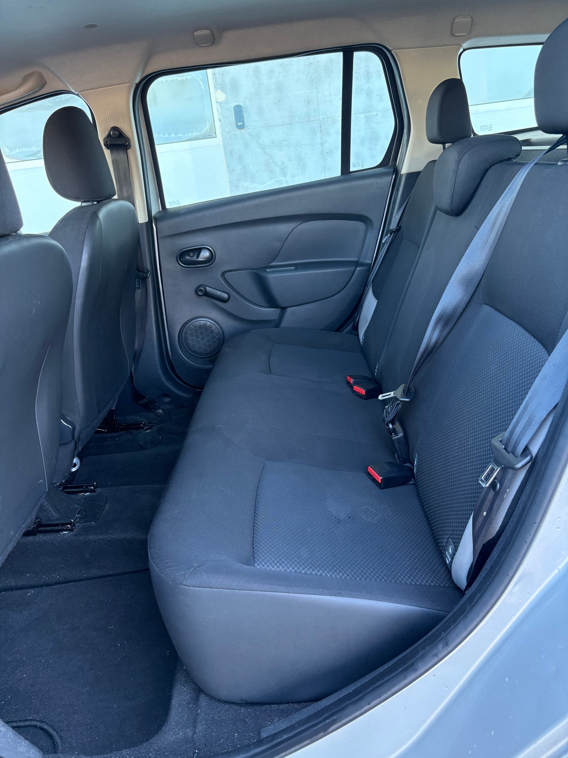 DACIA Logan MCV 0.9 Lauréate-image-10