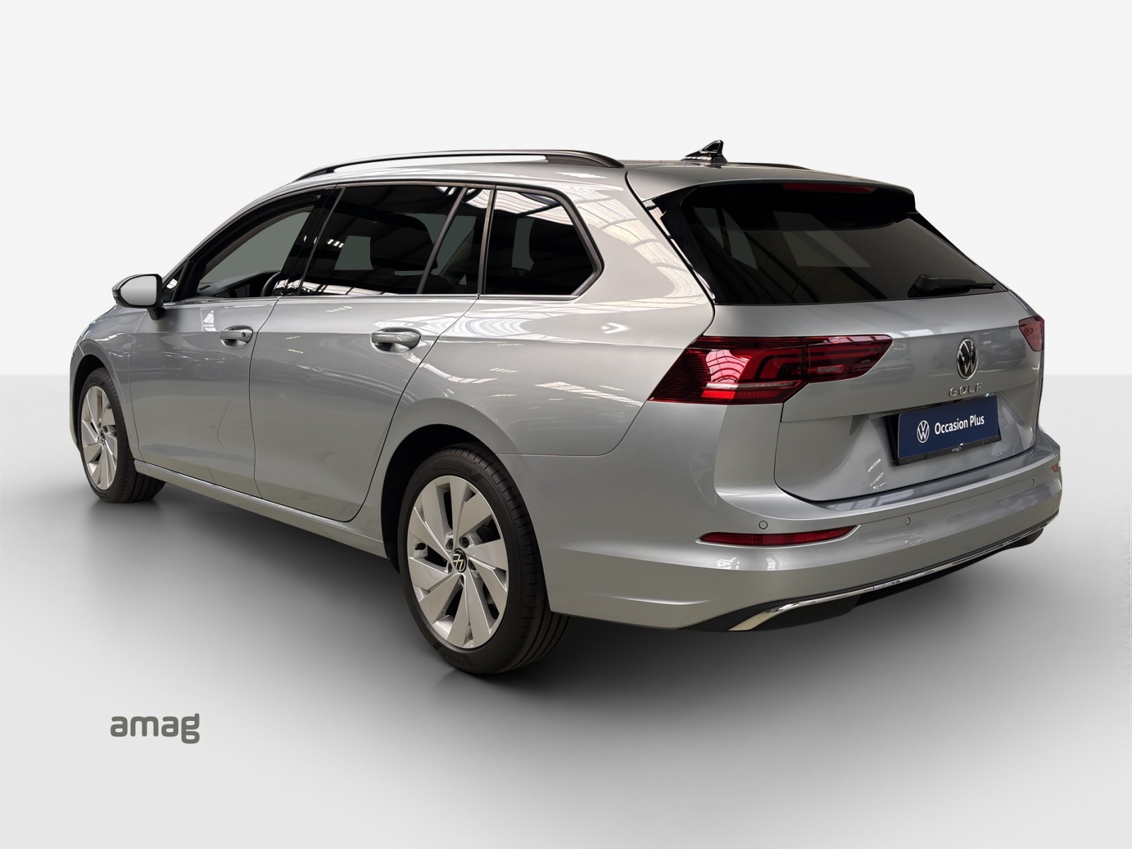 VW Golf Variant 2.0 TDI Style DSG-image-2