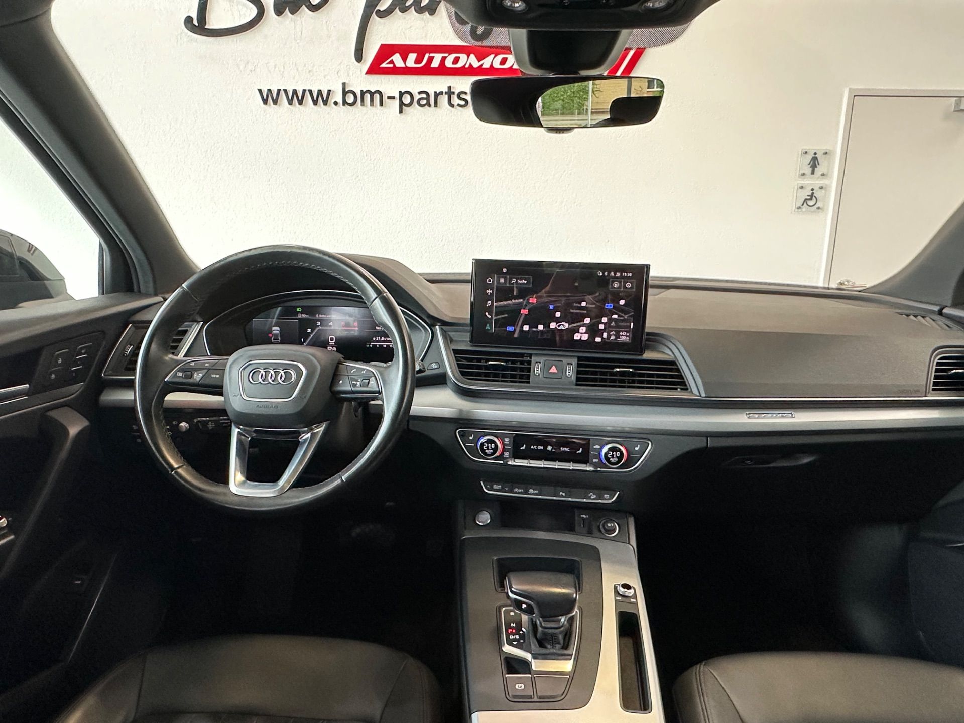 AUDI Q5 Sportback 50 TDI S line Blackedition quattro tiptronic-image-11