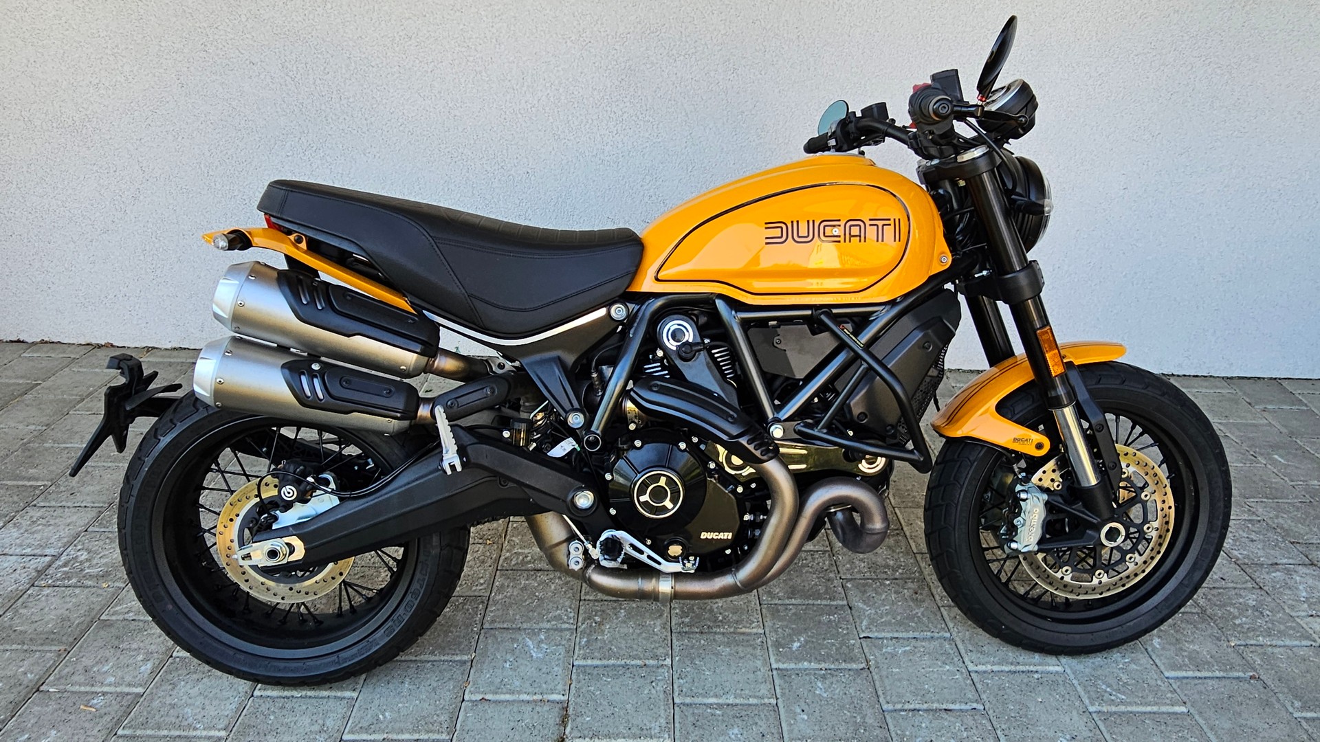 DUCATI Scrambler 1100 Tribute Pro (35kW)