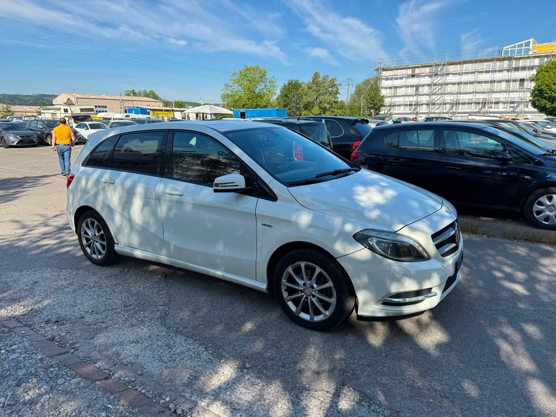 MERCEDES-BENZ B 180 CDI 7G-DCT-image-2