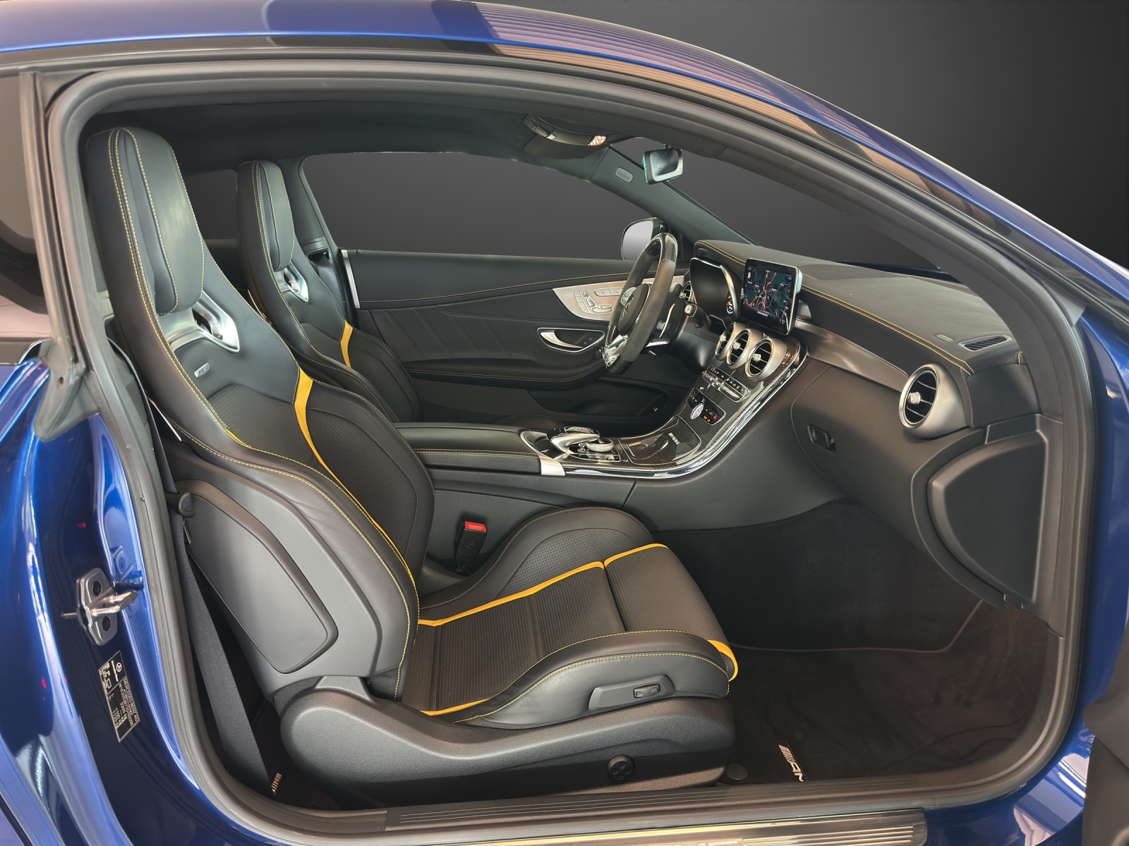 MERCEDES-BENZ C 63 S AMG-image-10