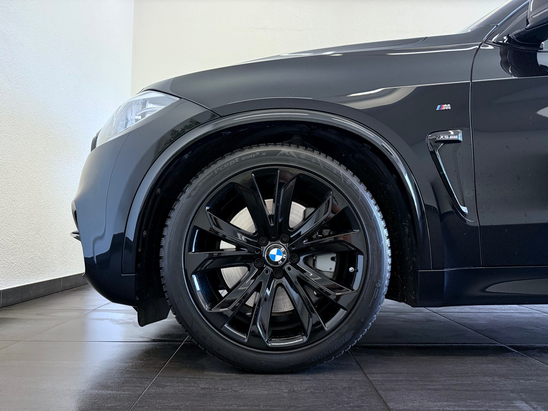 BMW X5 xDrive M50d Steptronic-image-5