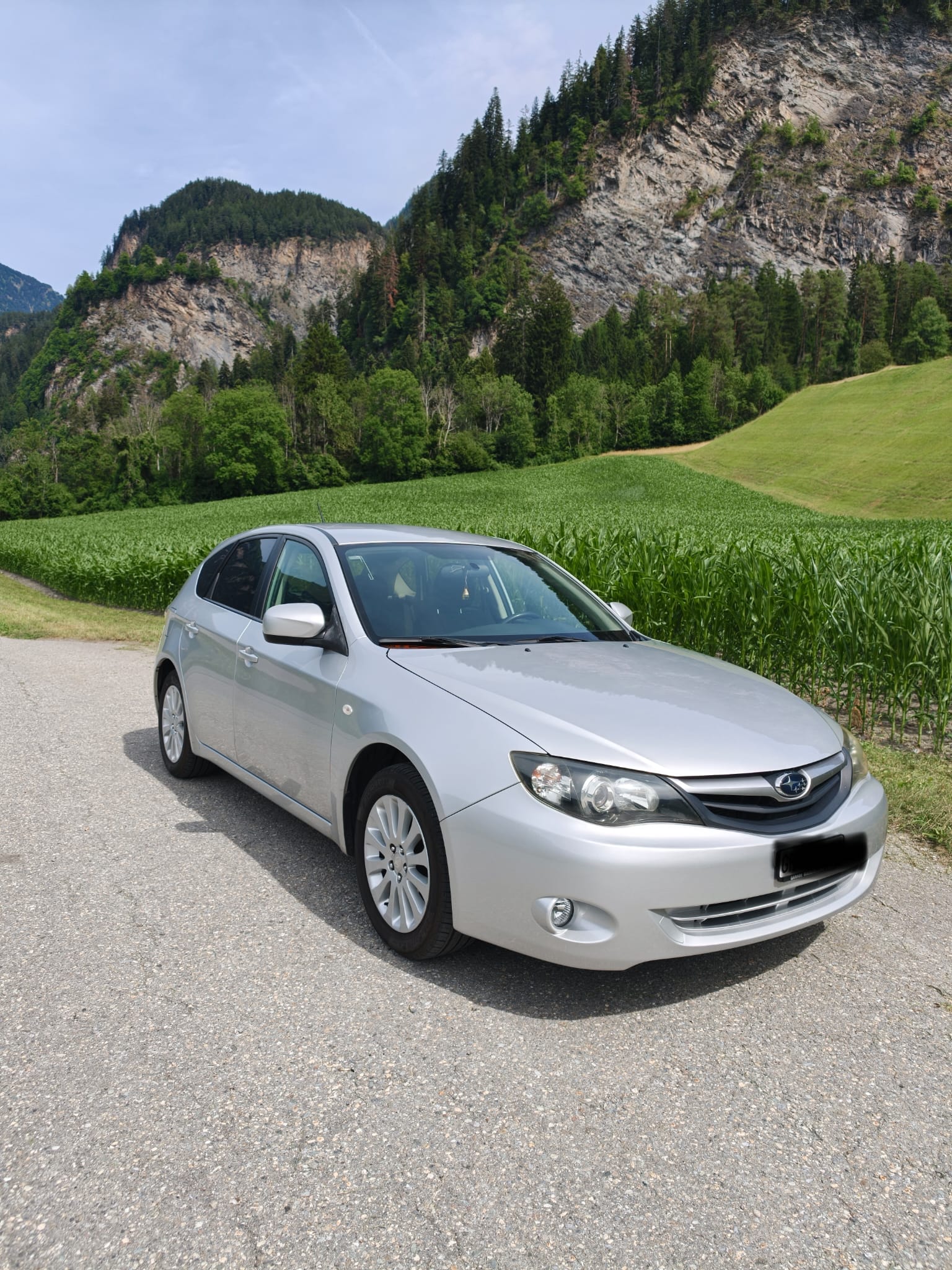 SUBARU 2.0 R Swiss-image-0