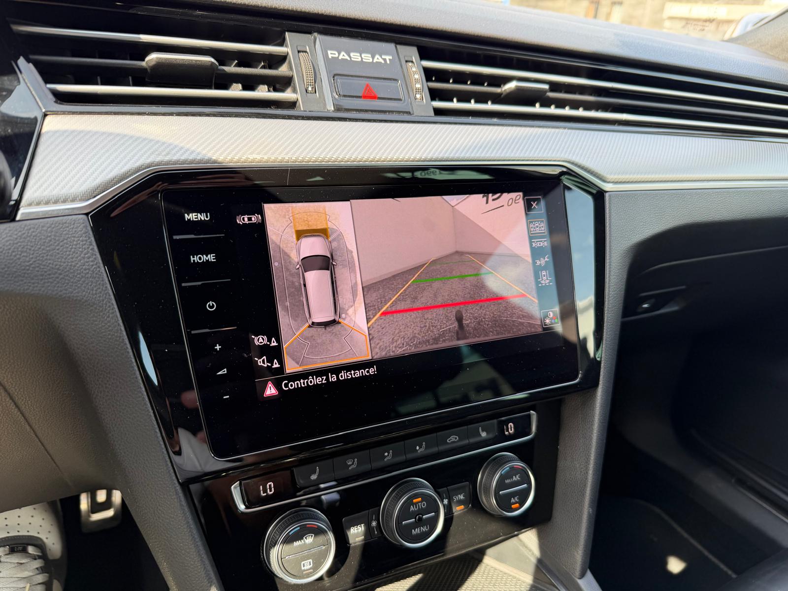 VW Passat Variant 2.0 TSI R-Line Edition 4Motion DSG-image-14