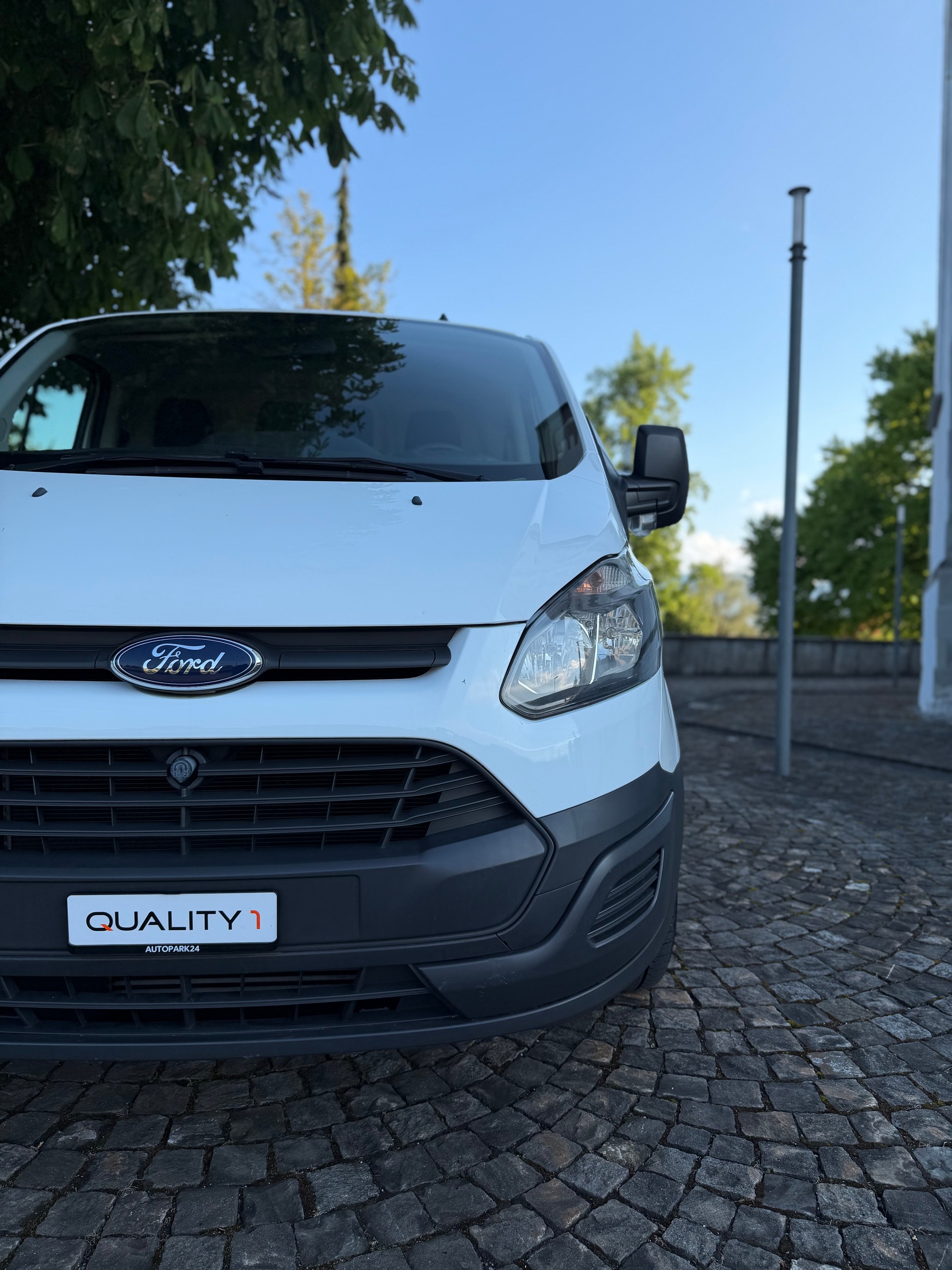 FORD Transit Custom Van 310 L1H1 / 1 Hand / Top Zustand / Frisch ab MFK / Service gepflegt / 36 Monate Garantie / 8 Fach /Nur 67tkm-image-9