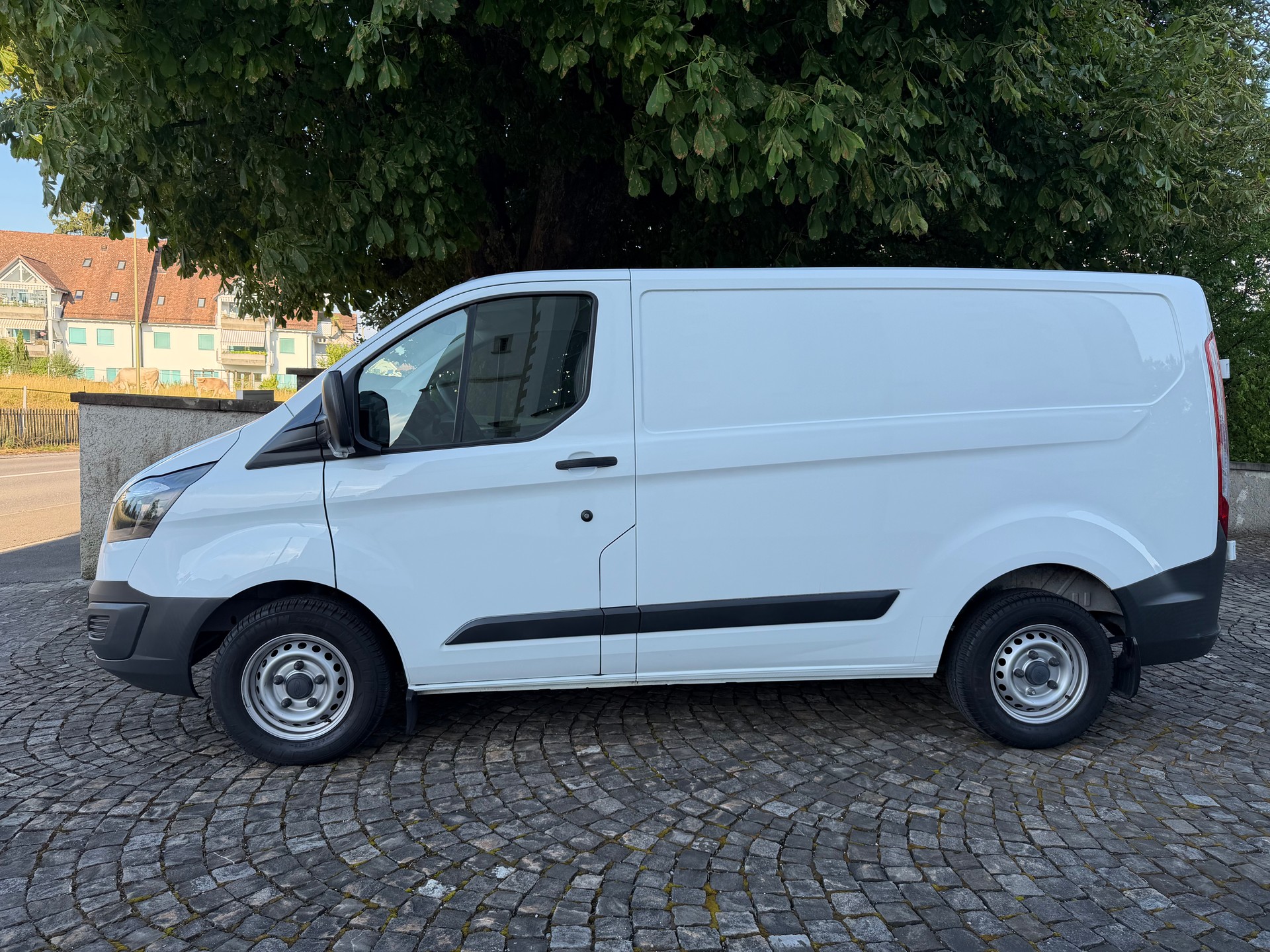 FORD Transit Custom Van 310 L1H1 / 1 Hand / Top Zustand / Frisch ab MFK / Service gepflegt / 36 Monate Garantie / 8 Fach /Nur 67tkm-image-7