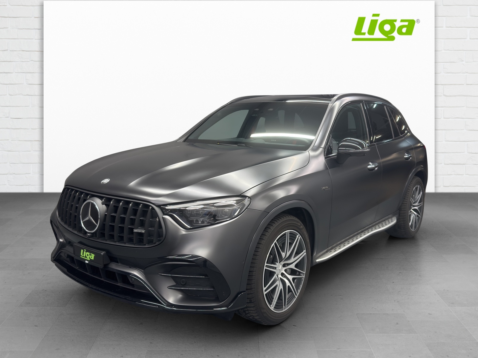 MERCEDES-BENZ AMG GLC 43 4Matic Executive Ed.-showroom-element-1
