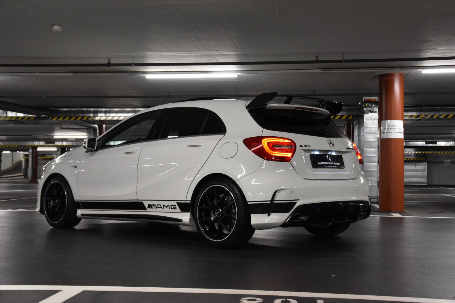 MERCEDES-BENZ A 45 AMG 4Matic Speedshift 7G-DCT-image-6