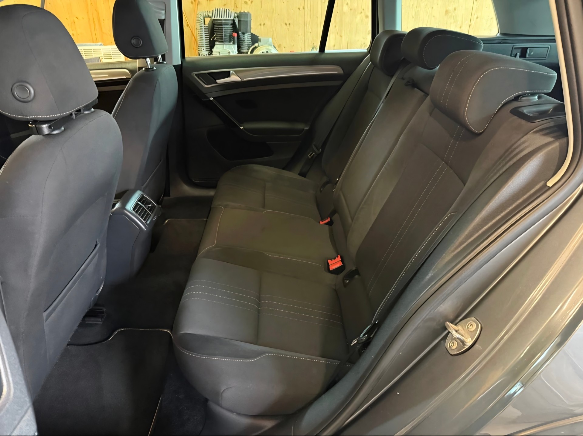 VW Golf 2.0 TDI Alltrack 4Motion DSG-image-7