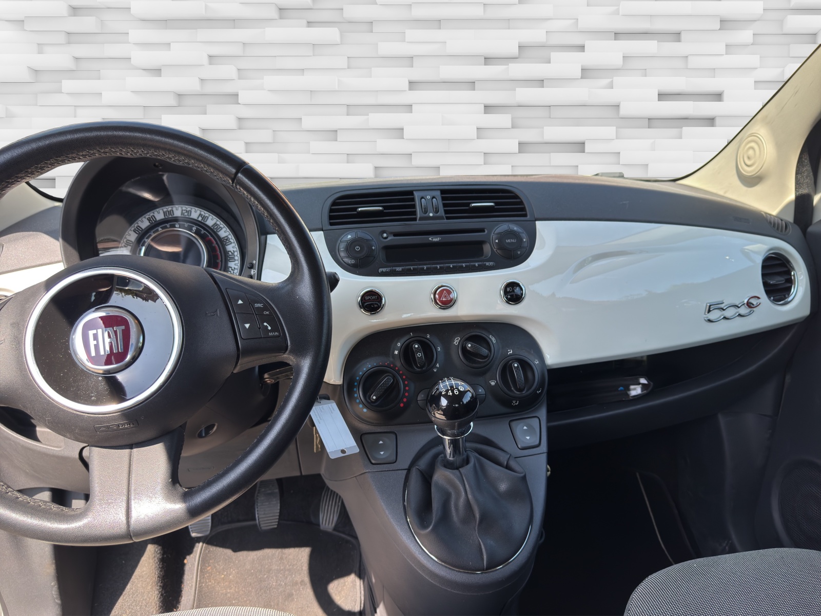 FIAT 500C 1.4 16V Lounge-image-11