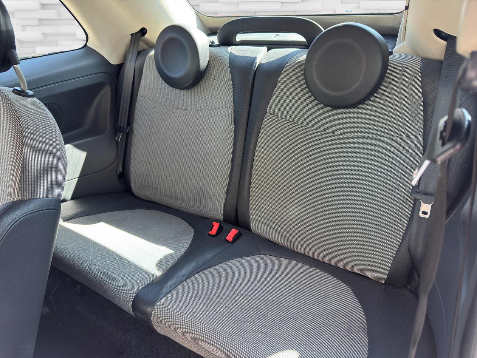 FIAT 500C 1.4 16V Lounge-image-10
