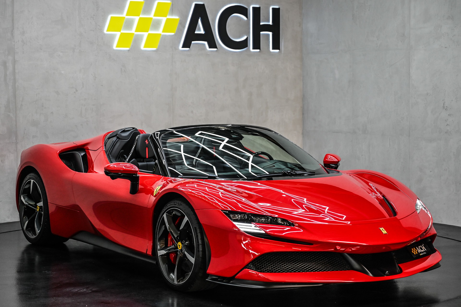 FERRARI SF90 Spider
