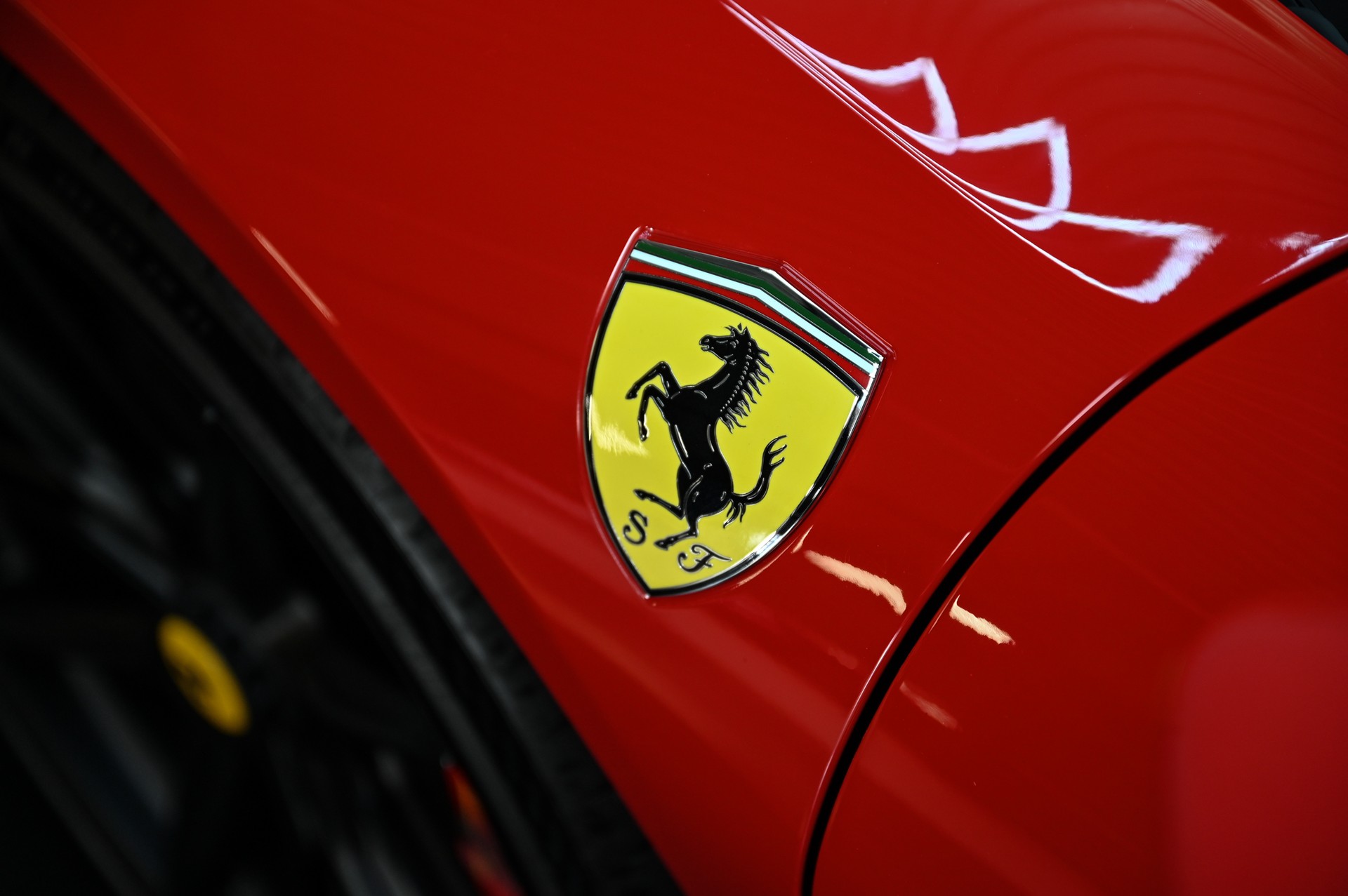 FERRARI SF90 Spider-image-19