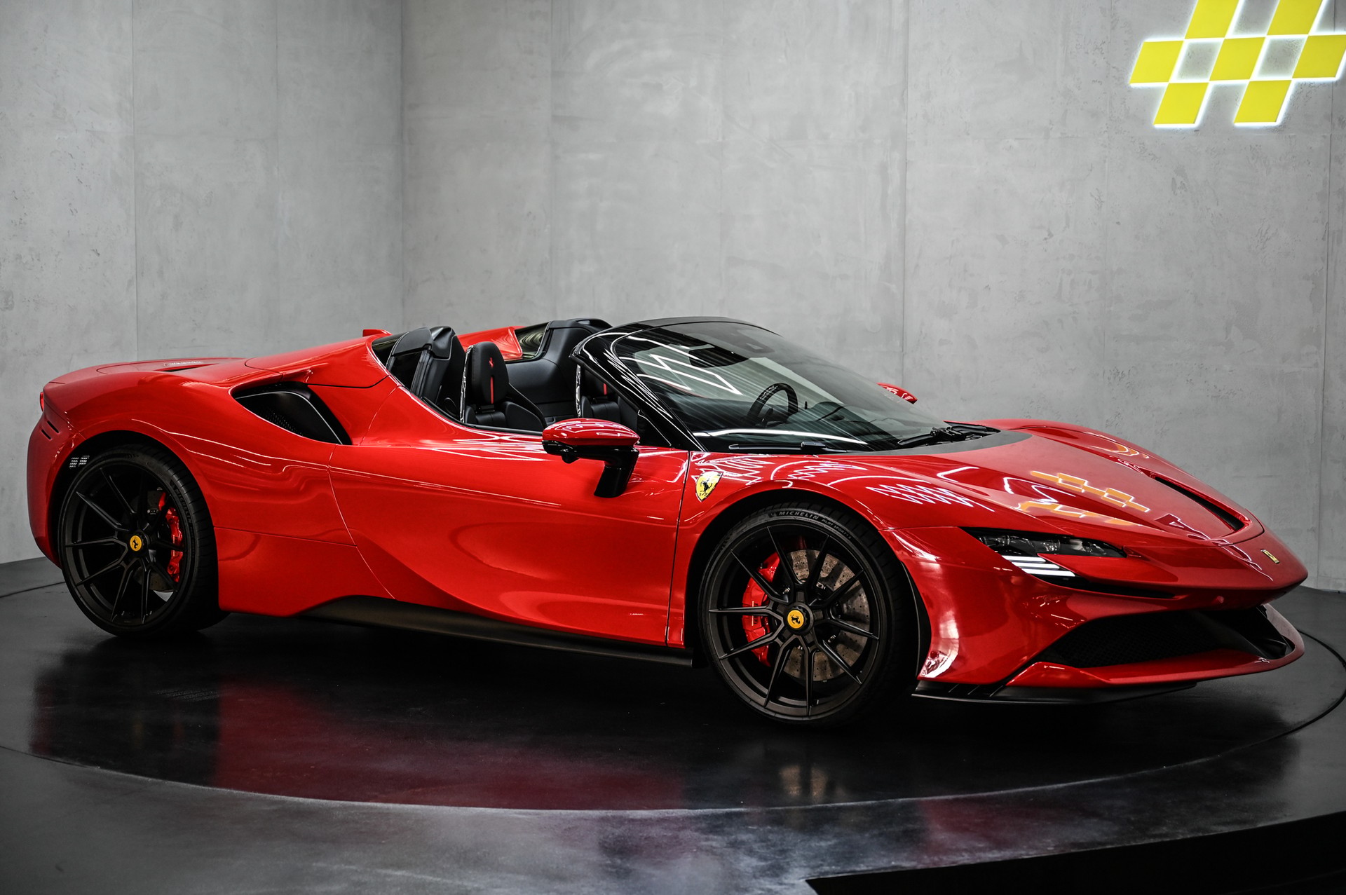 FERRARI SF90 Spider-image-14