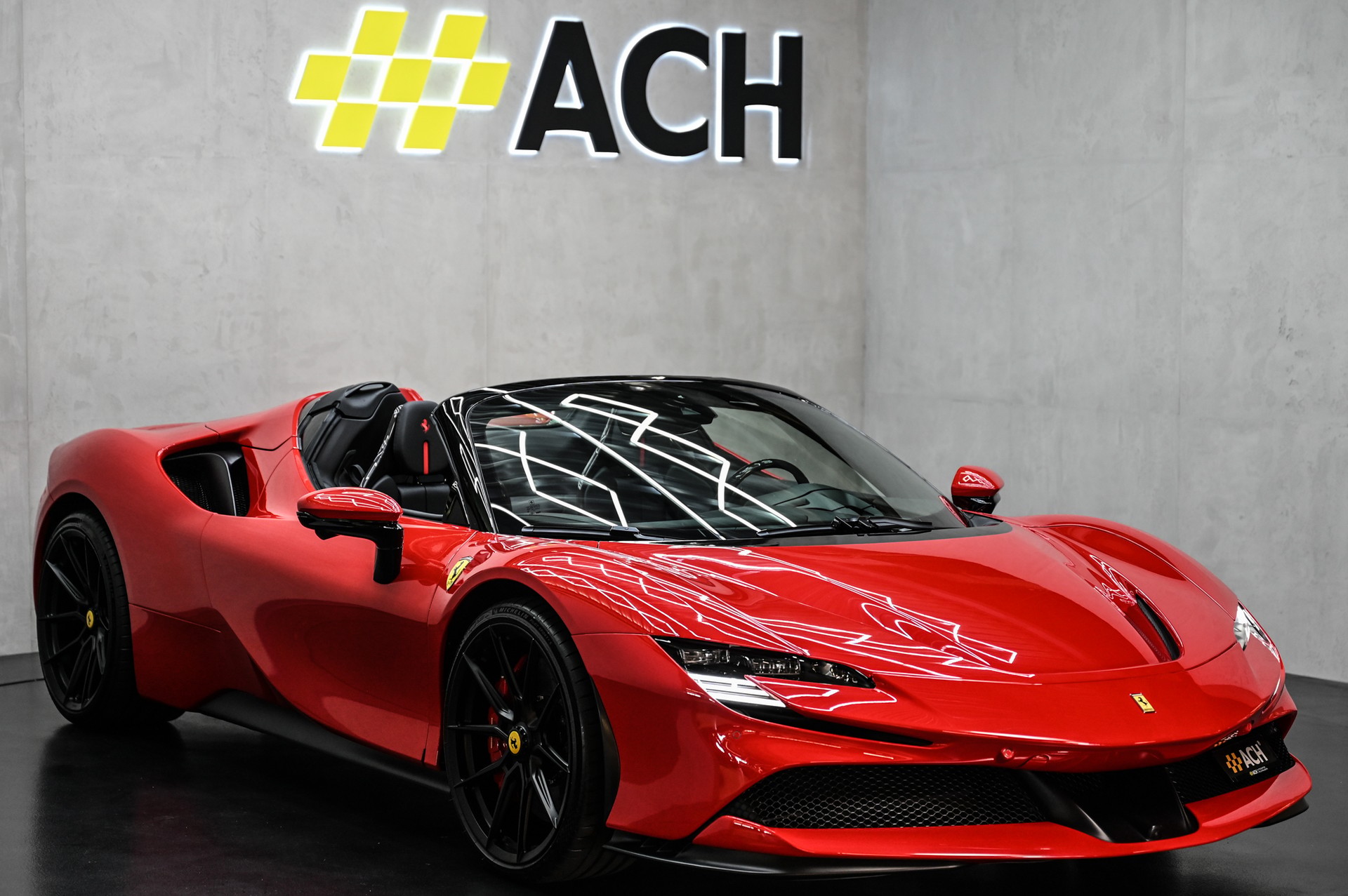 FERRARI SF90 Spider-image-0