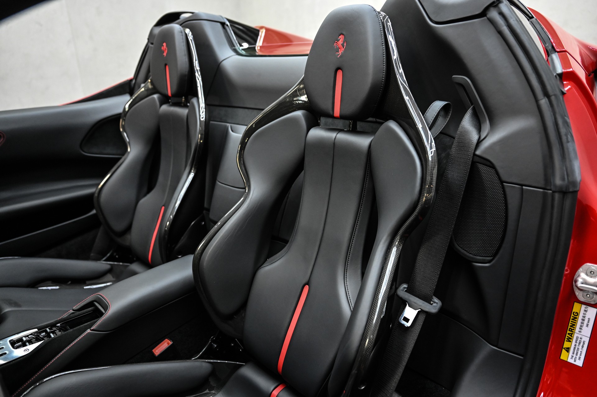 FERRARI SF90 Spider-image-25