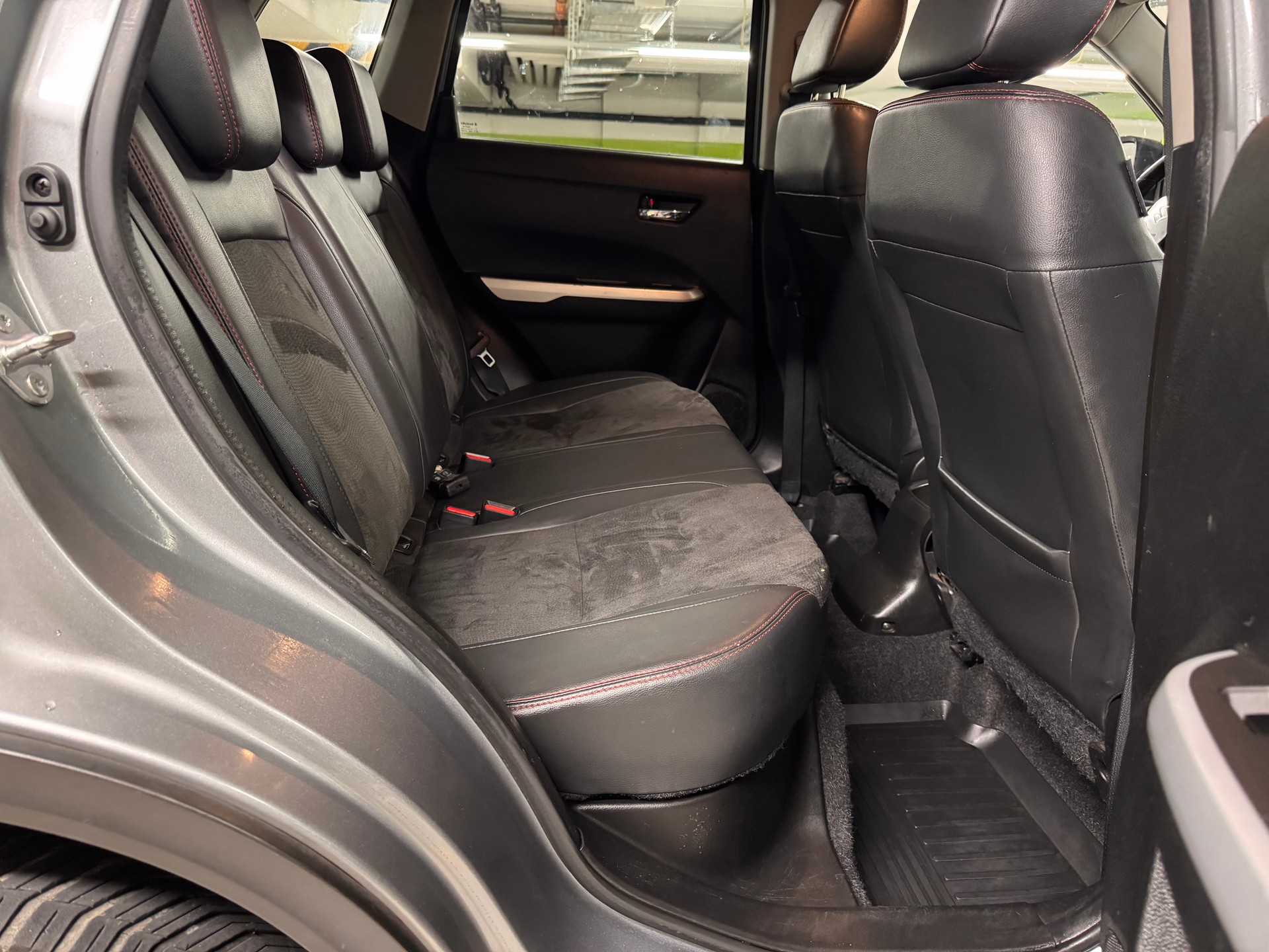 SUZUKI Vitara 1.4 Boosterjet Compact Top Automatic-image-8